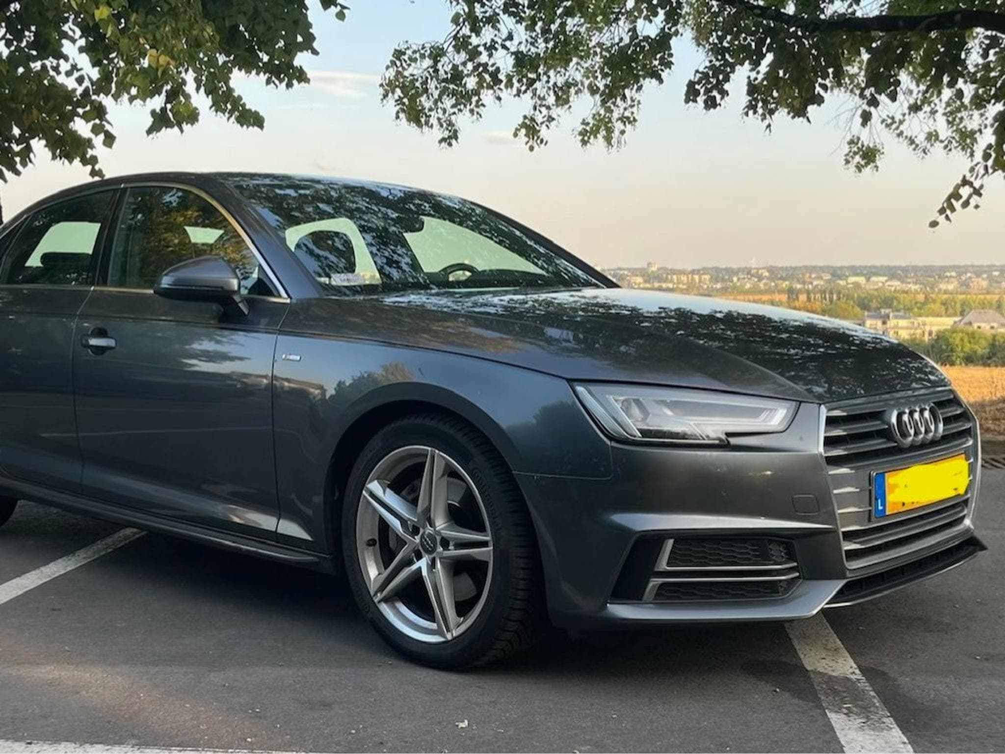 Audi A4 S-Line (2017) - Photo 14