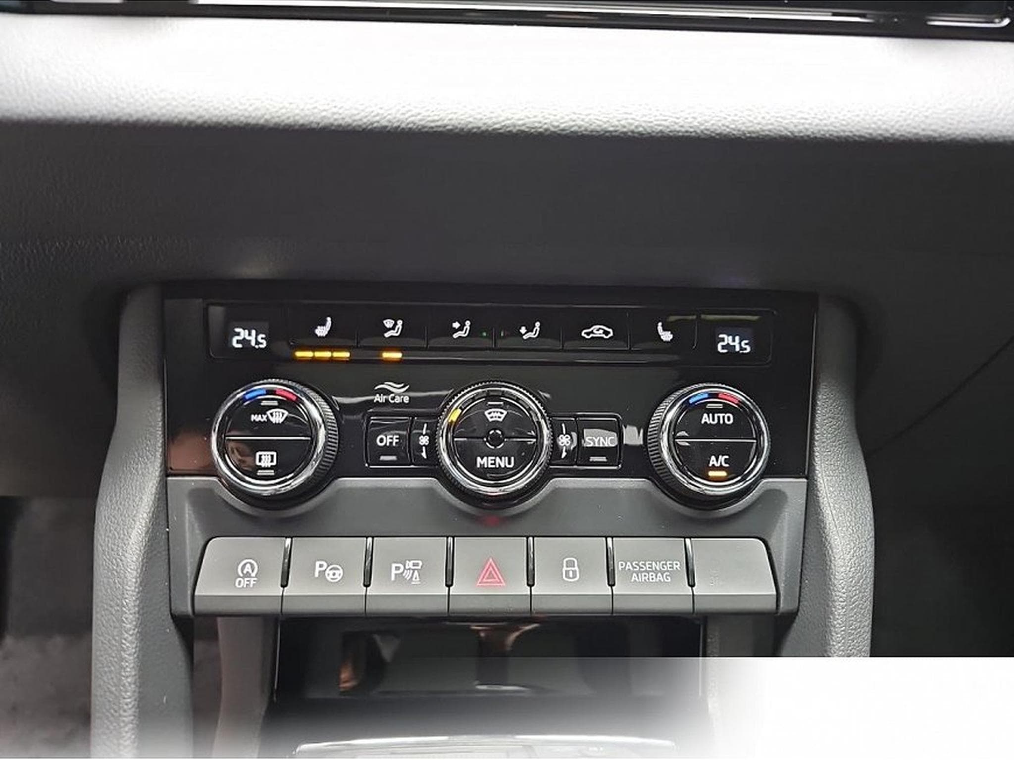 Skoda Karoq (2026) - Foto 10