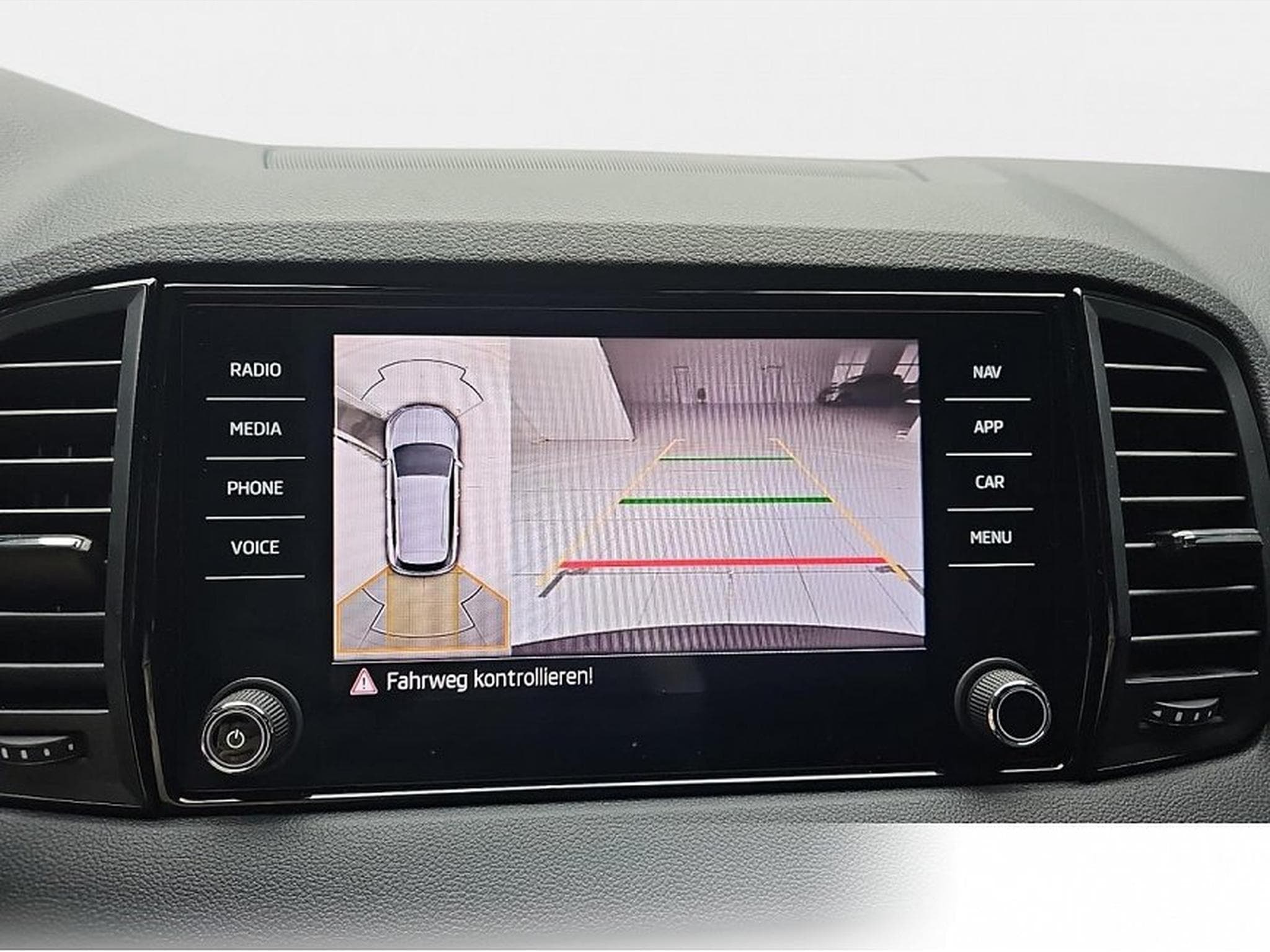 Skoda Karoq (2026) - Foto 9