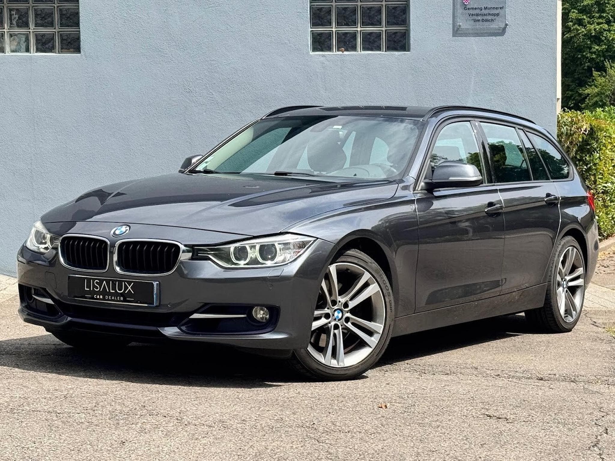 BMW 330 DA XDRIVE TOURING LUXURY 258 CV DKG (2013) - Photo 1