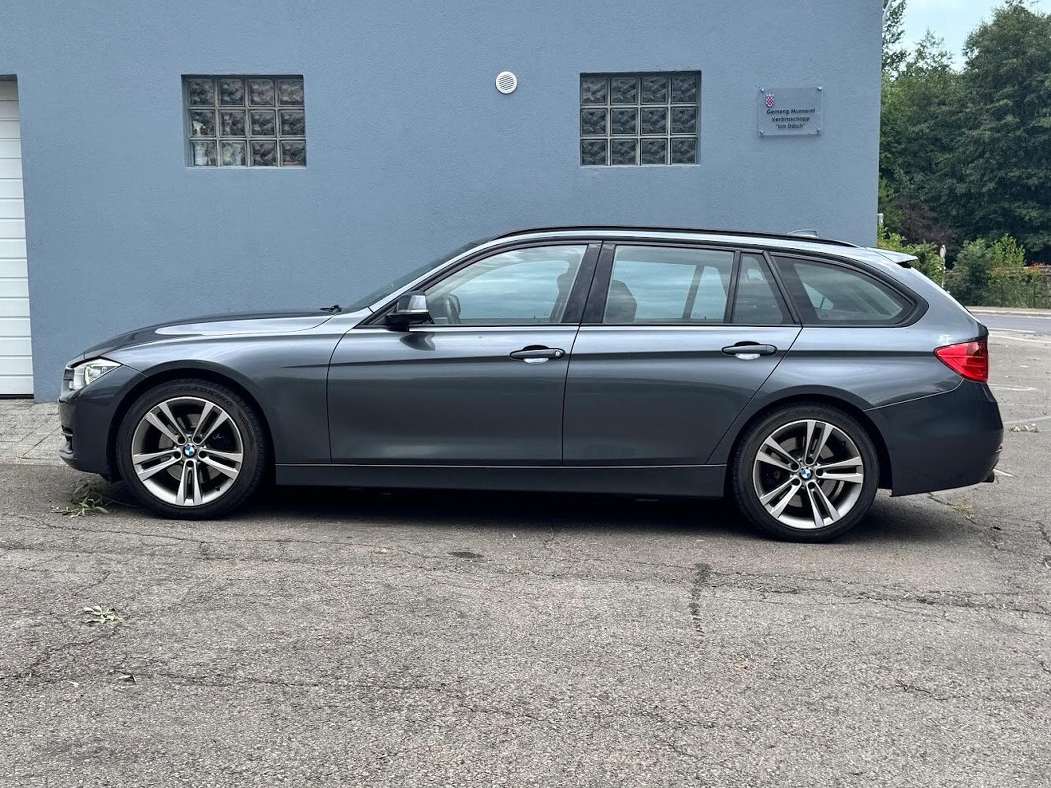 BMW 330 DA XDRIVE TOURING LUXURY 258 CV DKG (2013) - Photo 15
