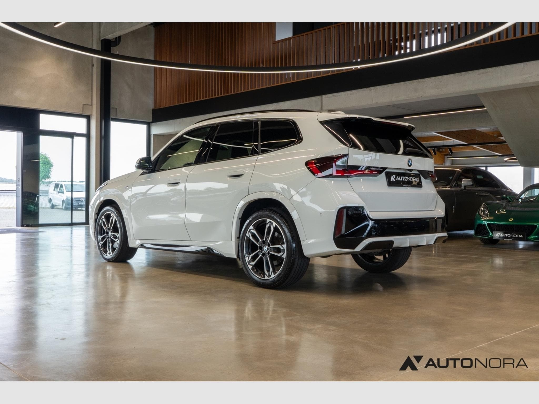 BMW X1 xDrive23d M Sport (2023) - Photo 8