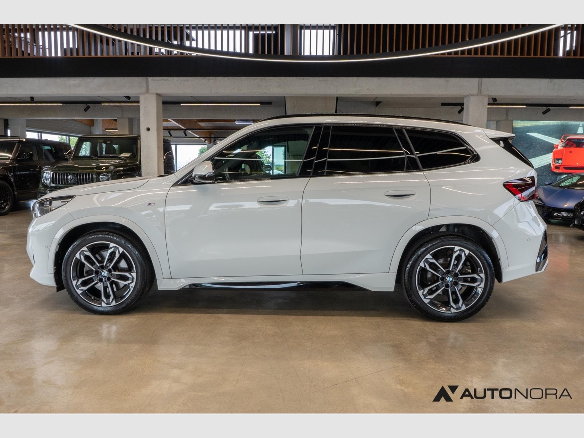 BMW X1 xDrive23d M Sport (2023) - Photo 7