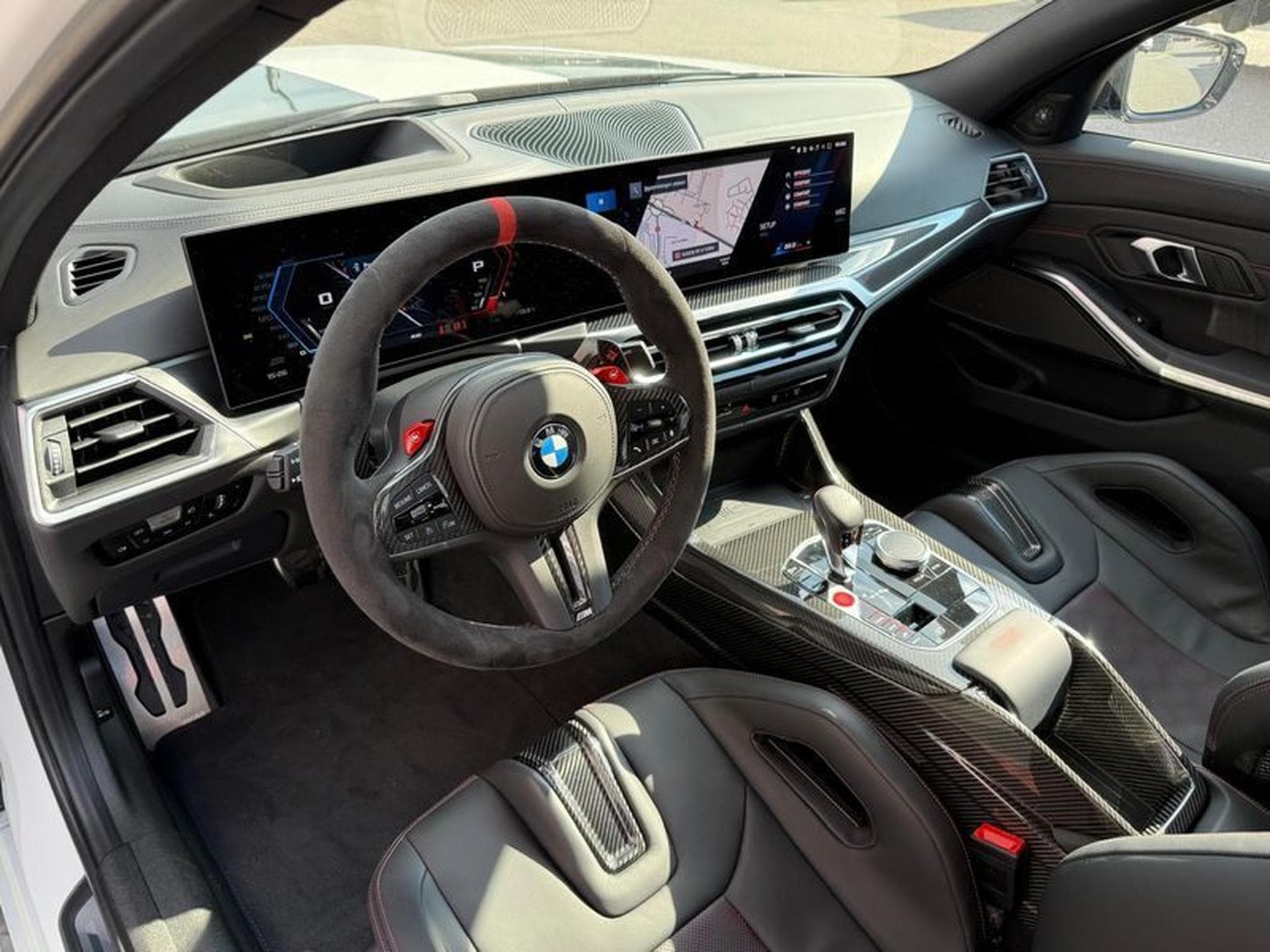 BMW M3 CS (2025) - Photo 13