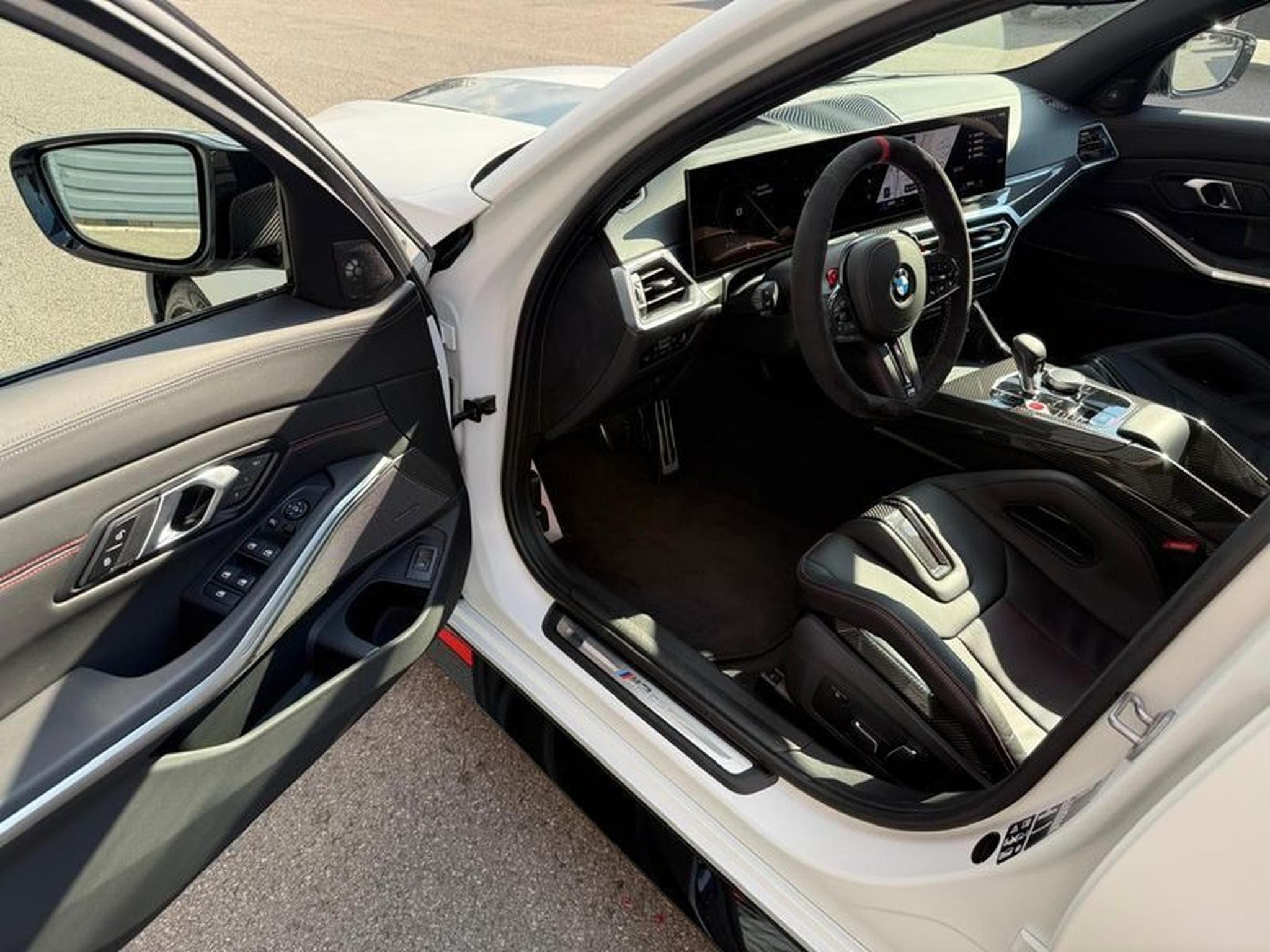 BMW M3 CS (2025) - Photo 8