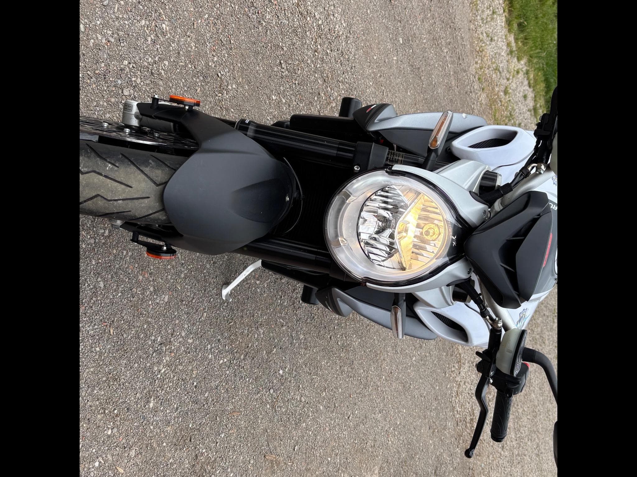 MV Agusta Brutale 800 RR (2018) - Foto 4