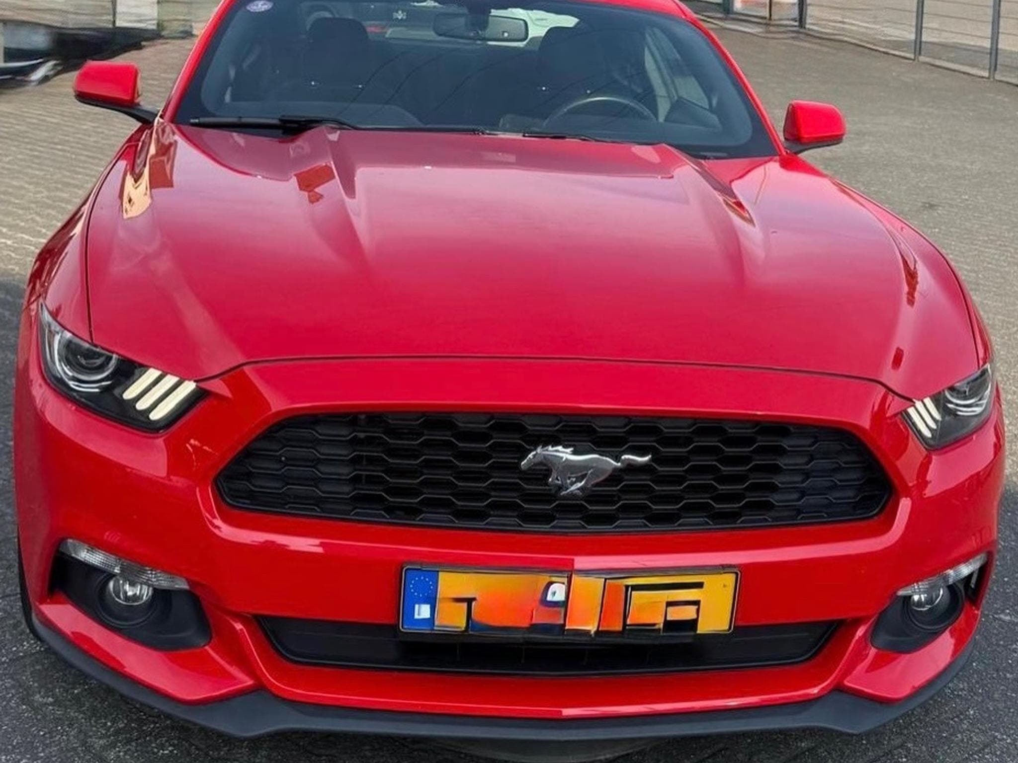 Ford Mustang 3.7 v6 (2015) - Photo 1