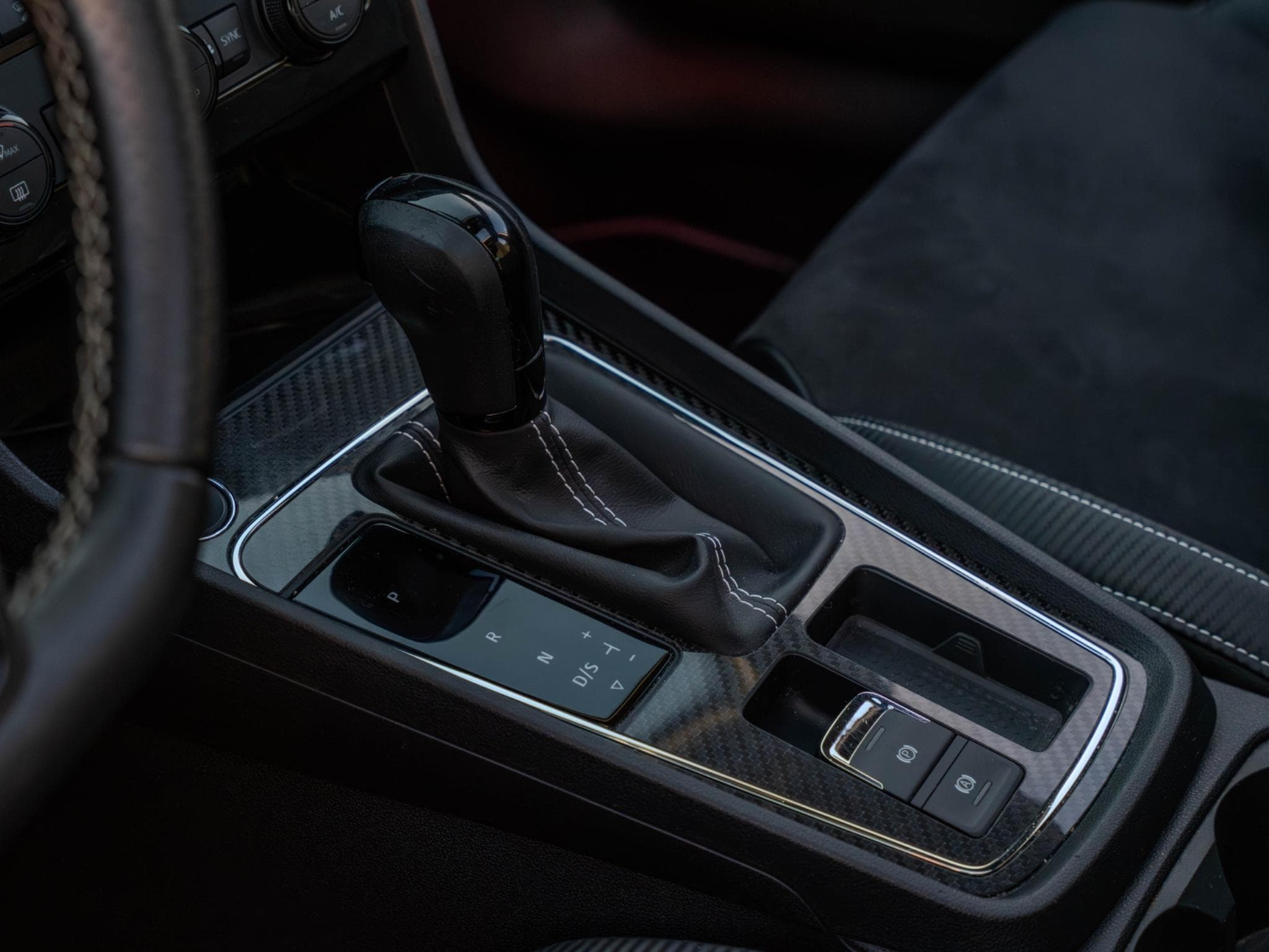 Seat Leon Cupra Carbon Edition (2020) - Photo 9