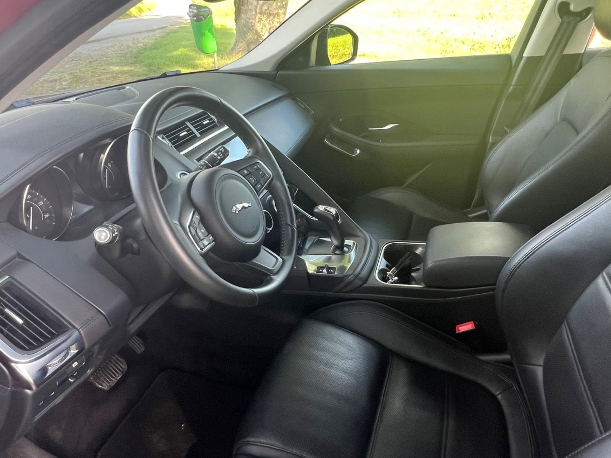 Jaguar E-Pace S-Line (2019) - Photo 3