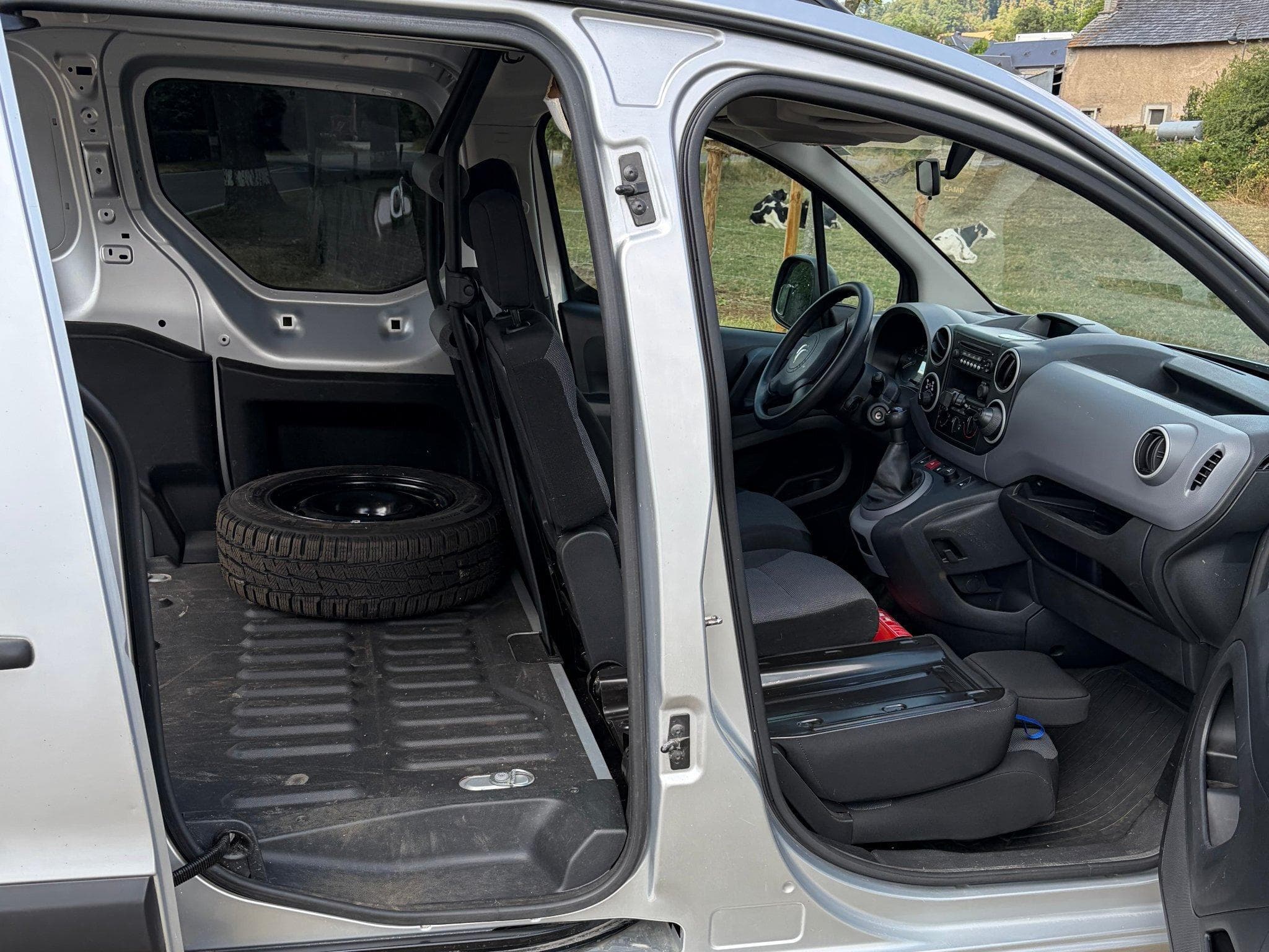Citroën Berlingo DANGEL 4X4 Fourgon L1 Club 1.6 HDI (2016) - Photo 6