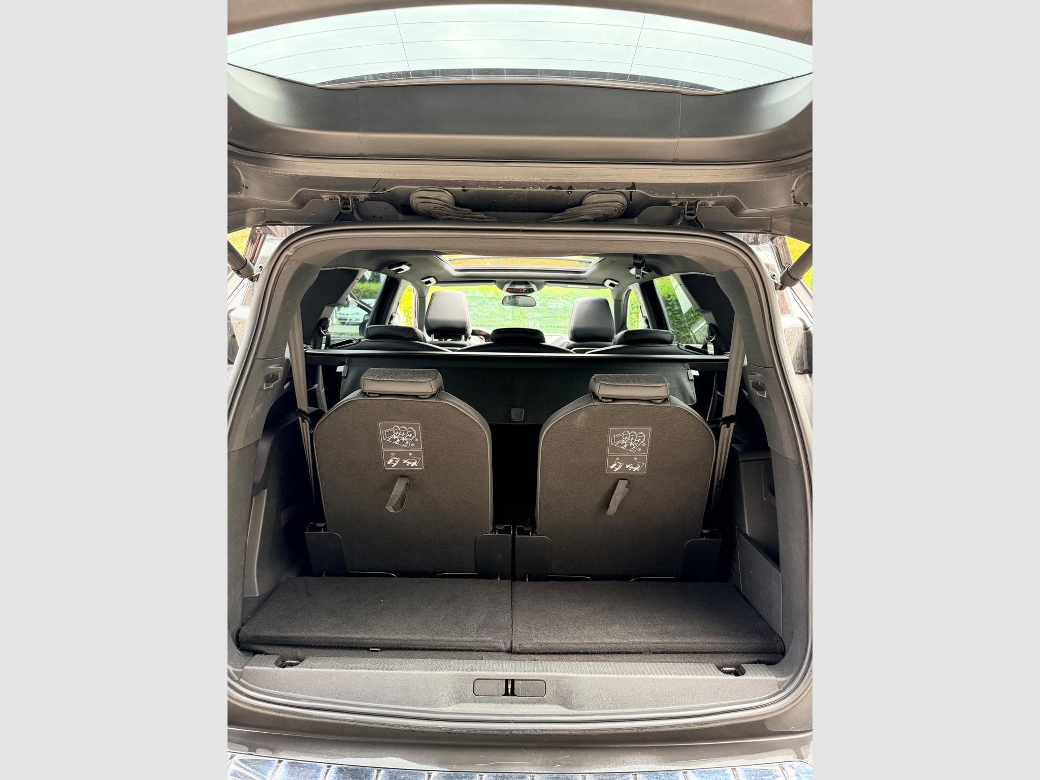 Peugeot 5008 2.0 HDI EAT8 179 ps GTline 7 place (2018) - Photo 9
