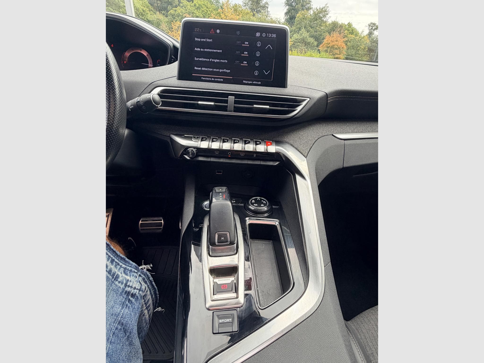 Peugeot 5008 2.0 HDI EAT8 179 ps GTline 7 place (2018) - Photo 17