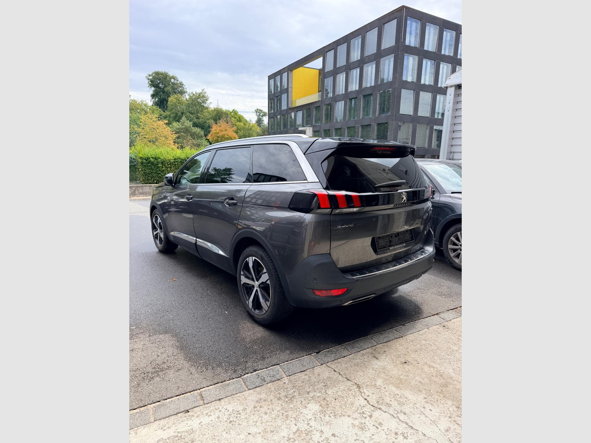 Peugeot 5008 2.0 HDI EAT8 179 ps GTline 7 place (2018) - Photo 5