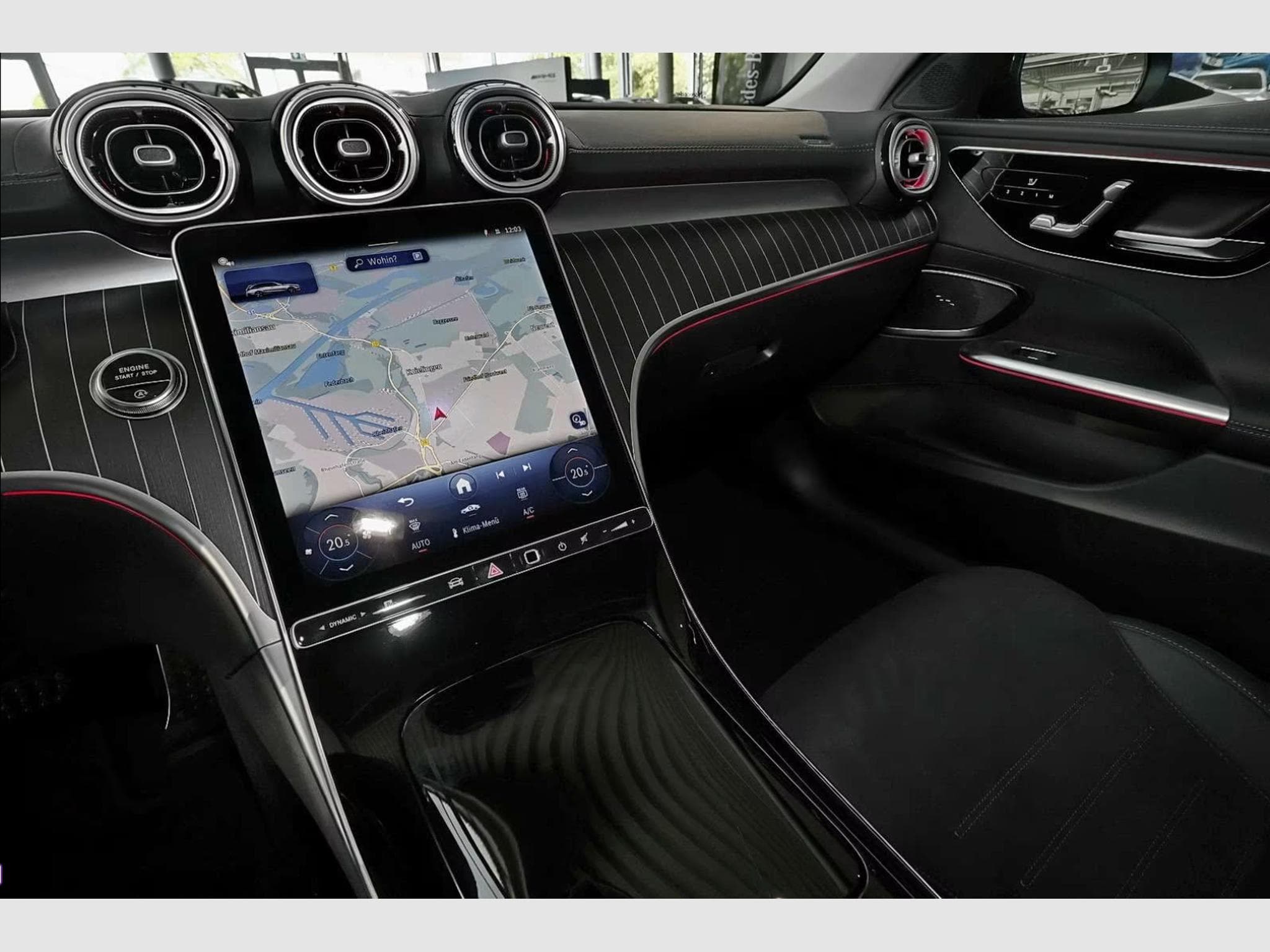 Mercedes C 200 d T AMG MBUX+LED+Pano+360° (2025) - Foto 11