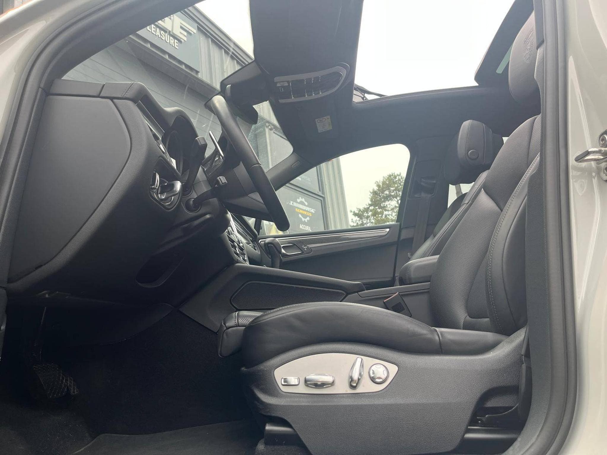 Porsche Macan S V6 Biturbo (2023) - Foto 9