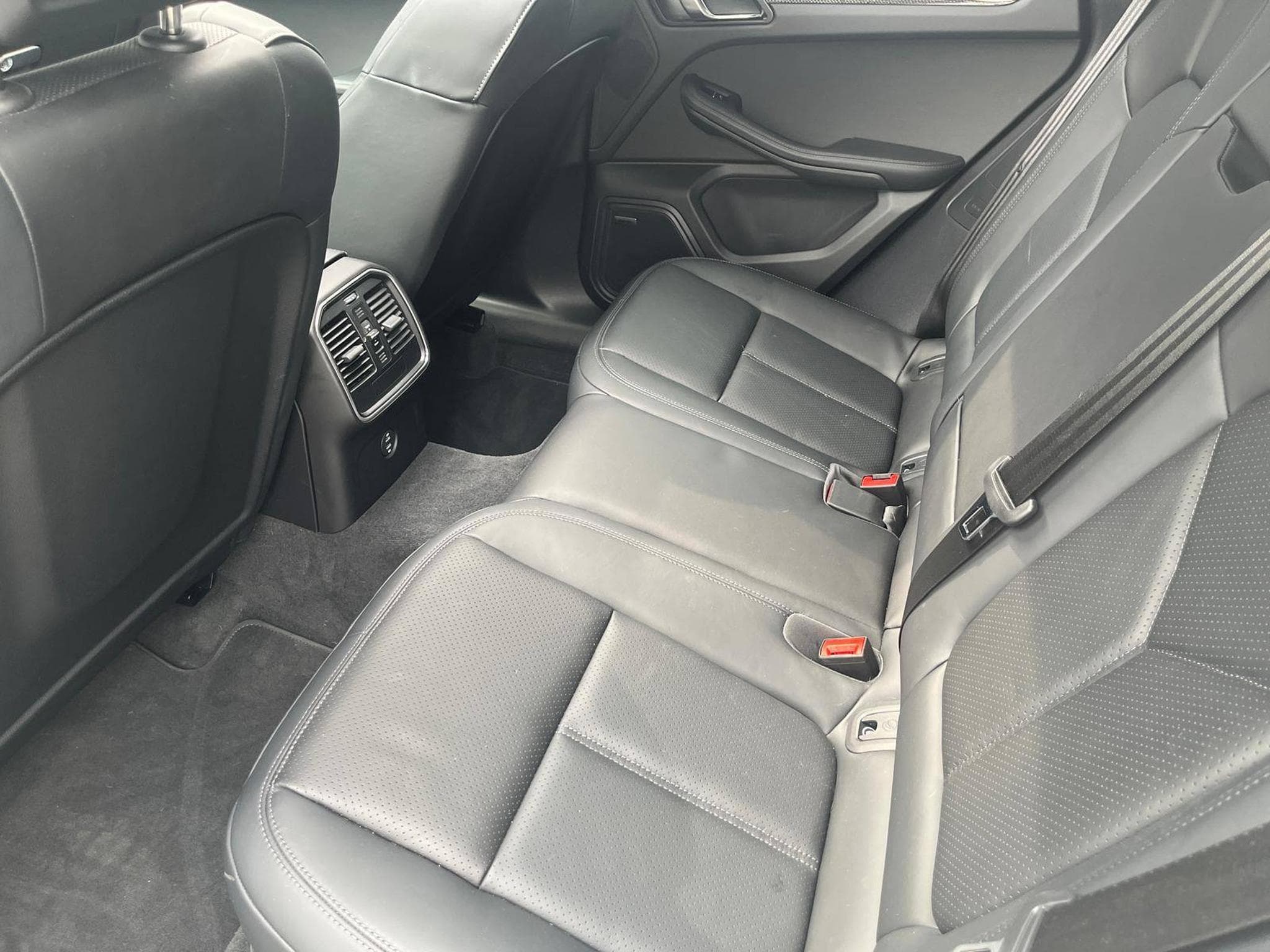 Porsche Macan S V6 Biturbo (2023) - Foto 8