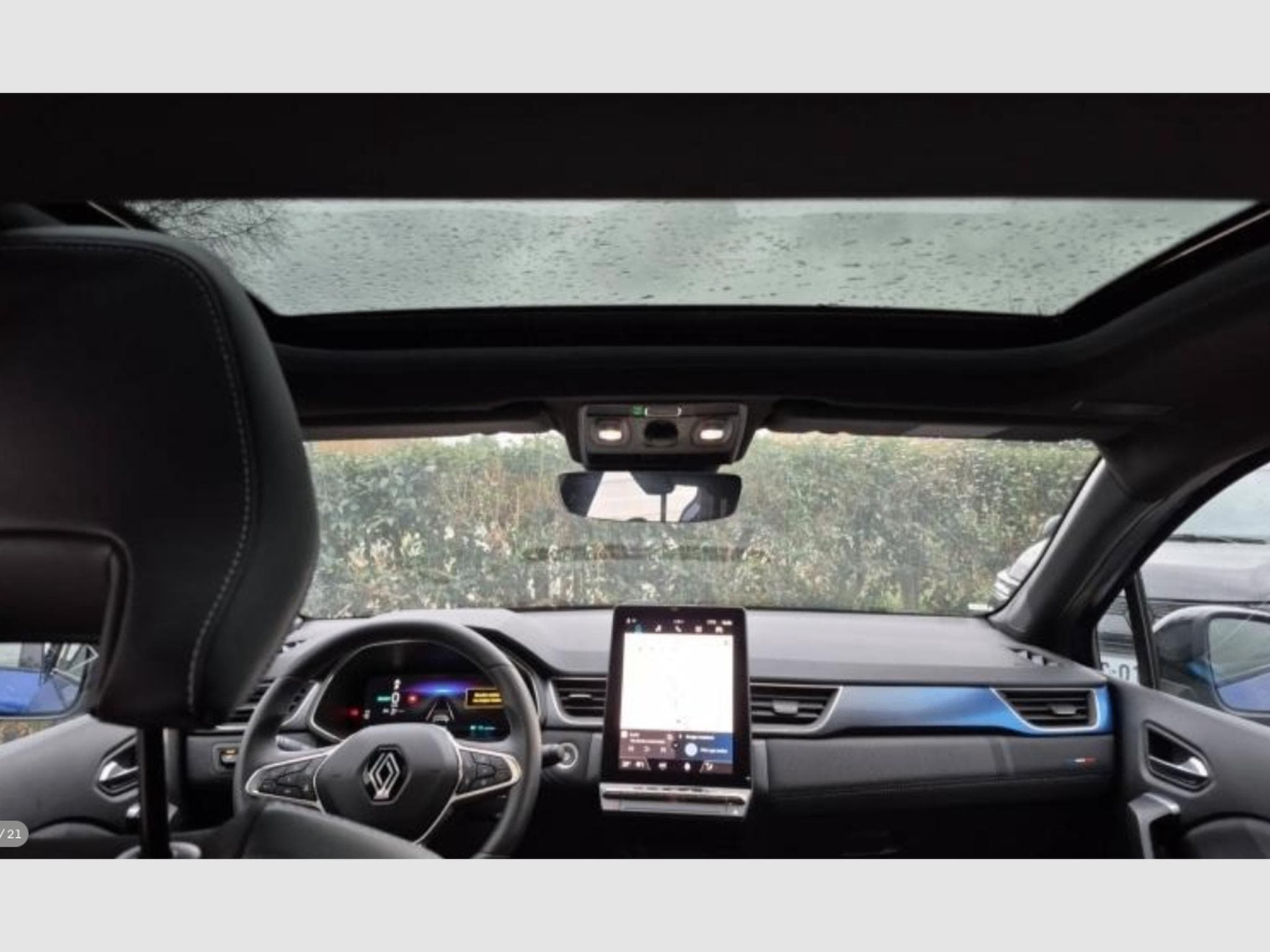 Renault Captur esprit Alpine - E-Tech full hybrid 145 ch (2025) - Foto 9