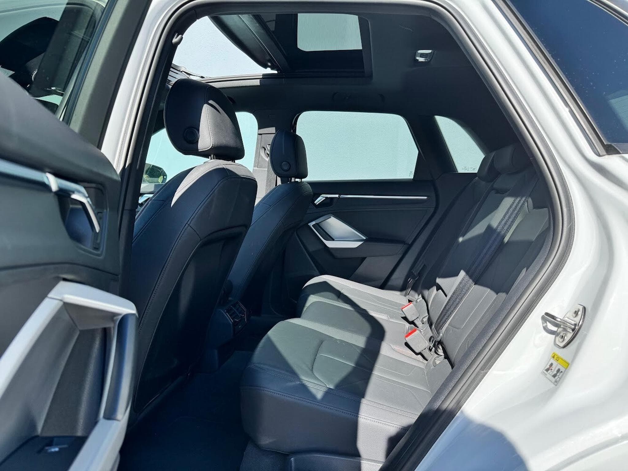 Audi Q3 35 TDI 150 CV S TRONIC (2019) - Photo 4