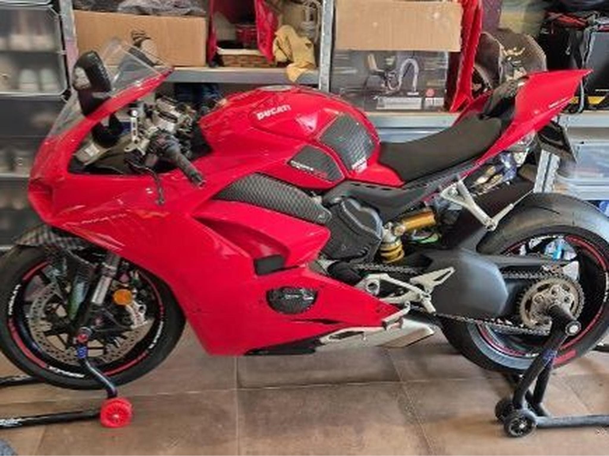 Ducati Panigale V4 (2018) - Foto 1