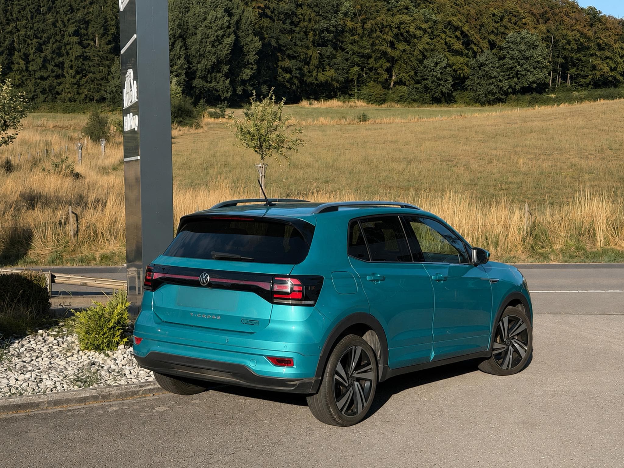 VW T-Cross 1.5 TSI R-Line 110 kW DSG7 (2023) - Photo 2