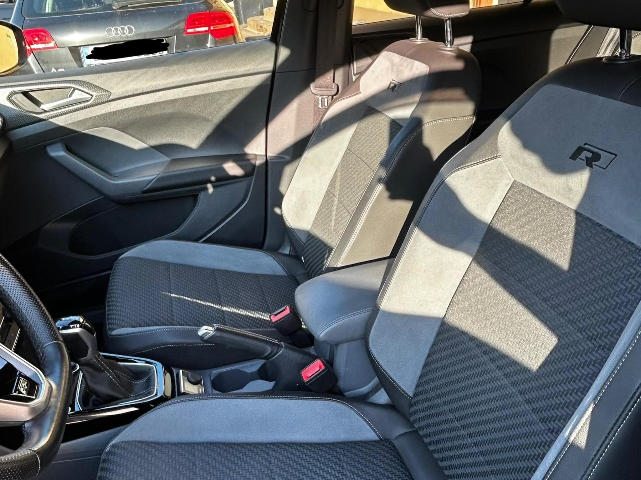 VW T-Cross Style R-Line (2020) - Foto 7