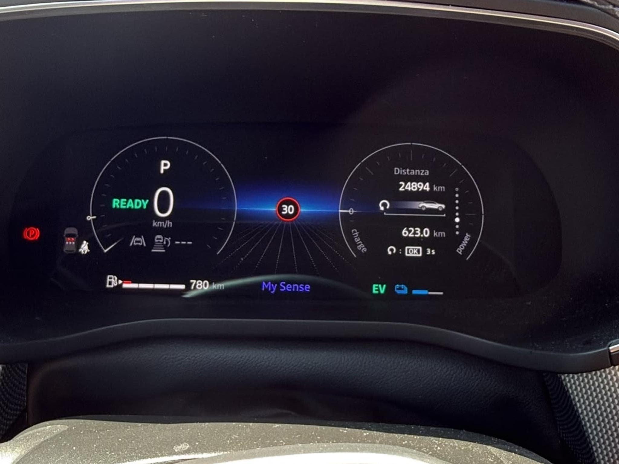 Renault Arkana Hybride (2025) - Foto 9