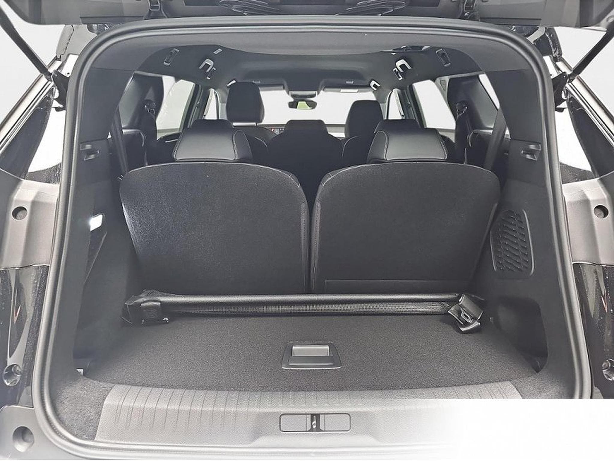 Peugeot 5008 (2026) - Photo 13