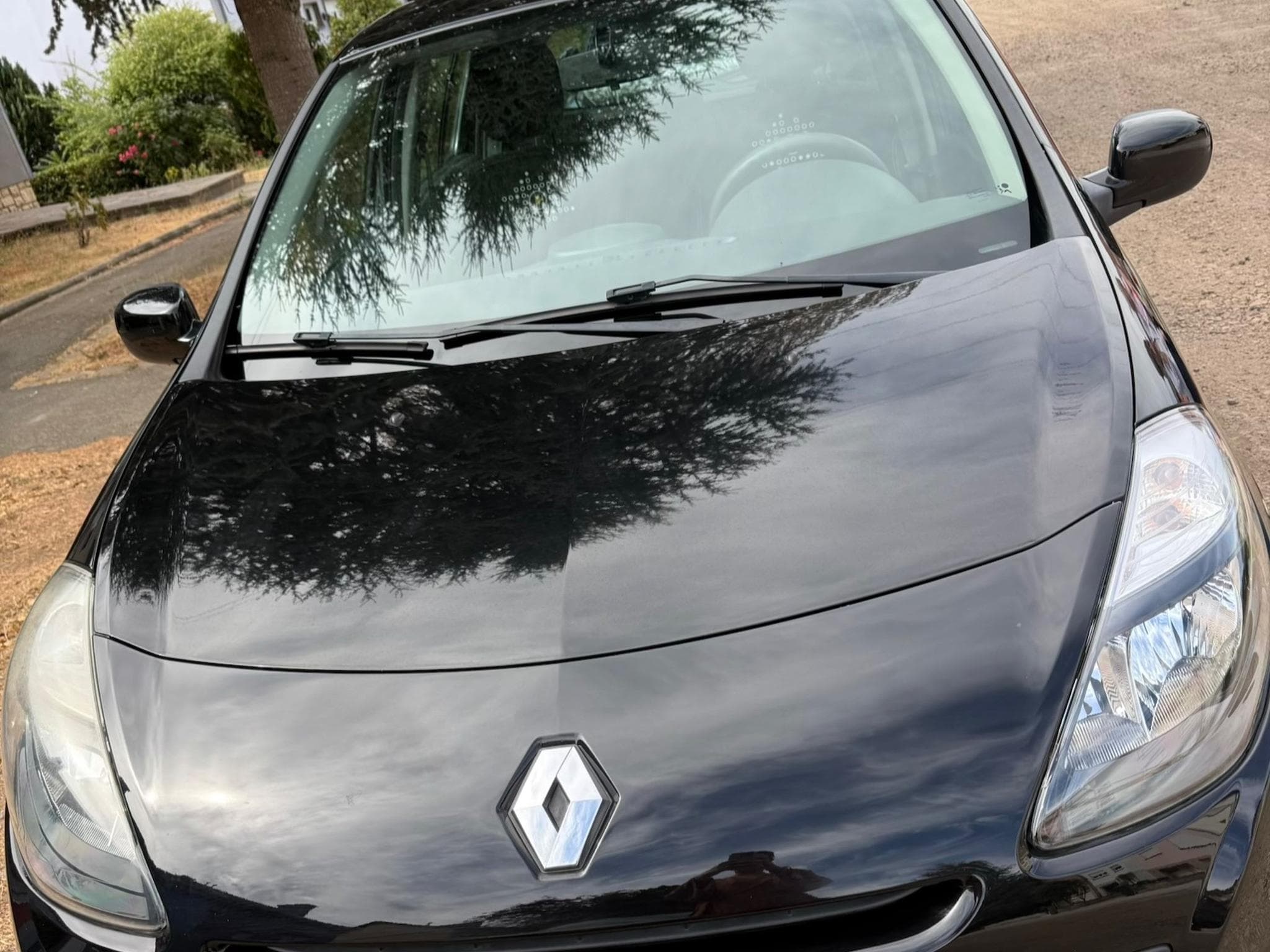 Renault Clio (2012) - Photo 1