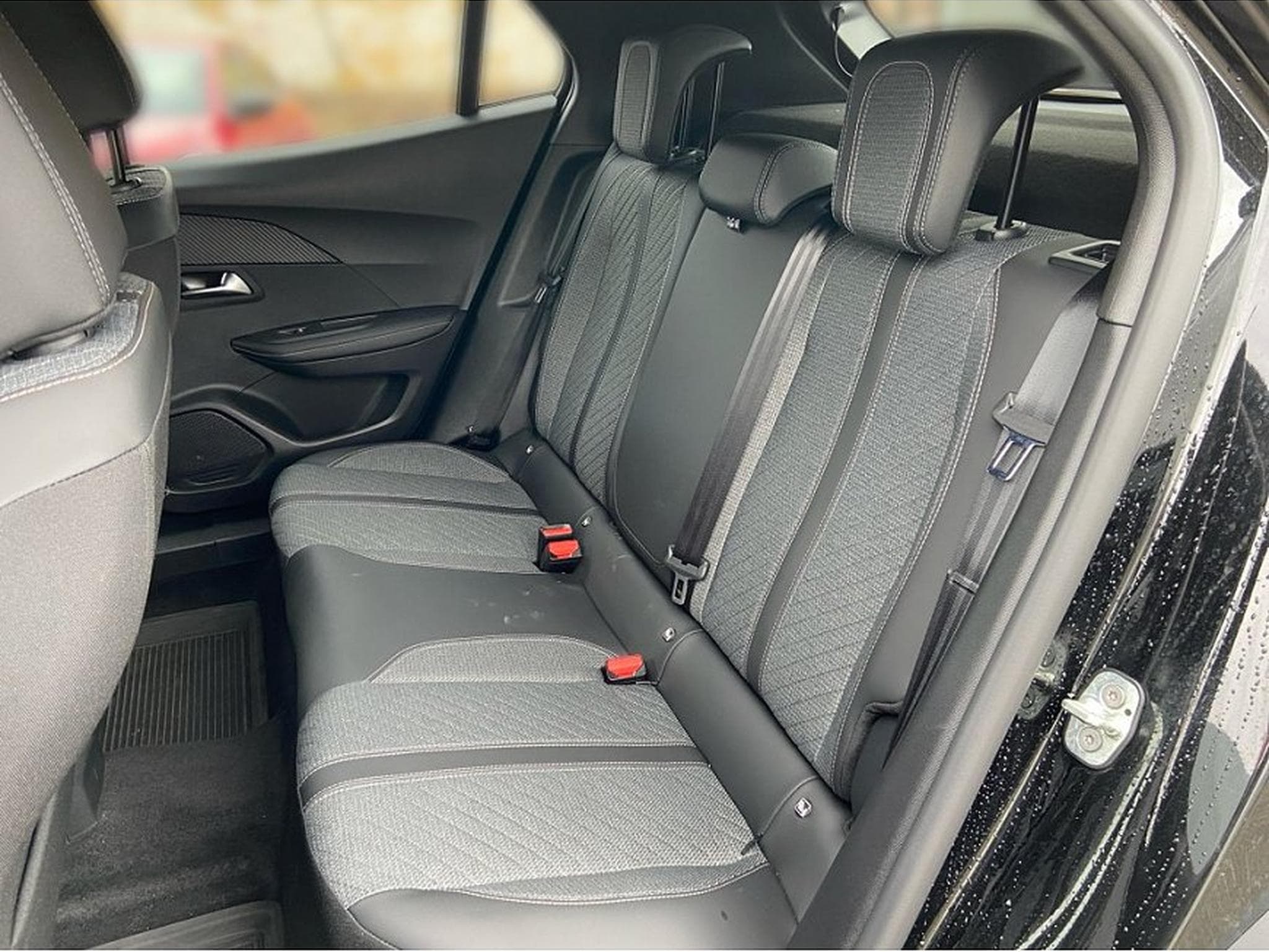 Peugeot 2008 (2026) - Photo 7