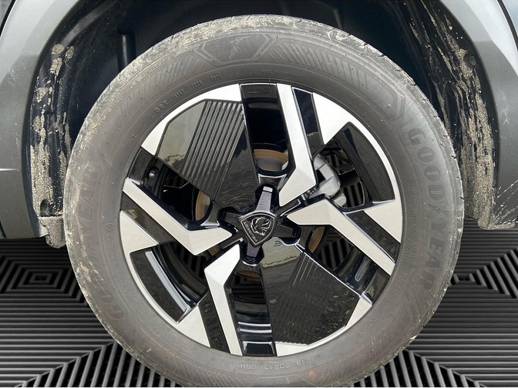 Peugeot 2008 (2026) - Photo 8