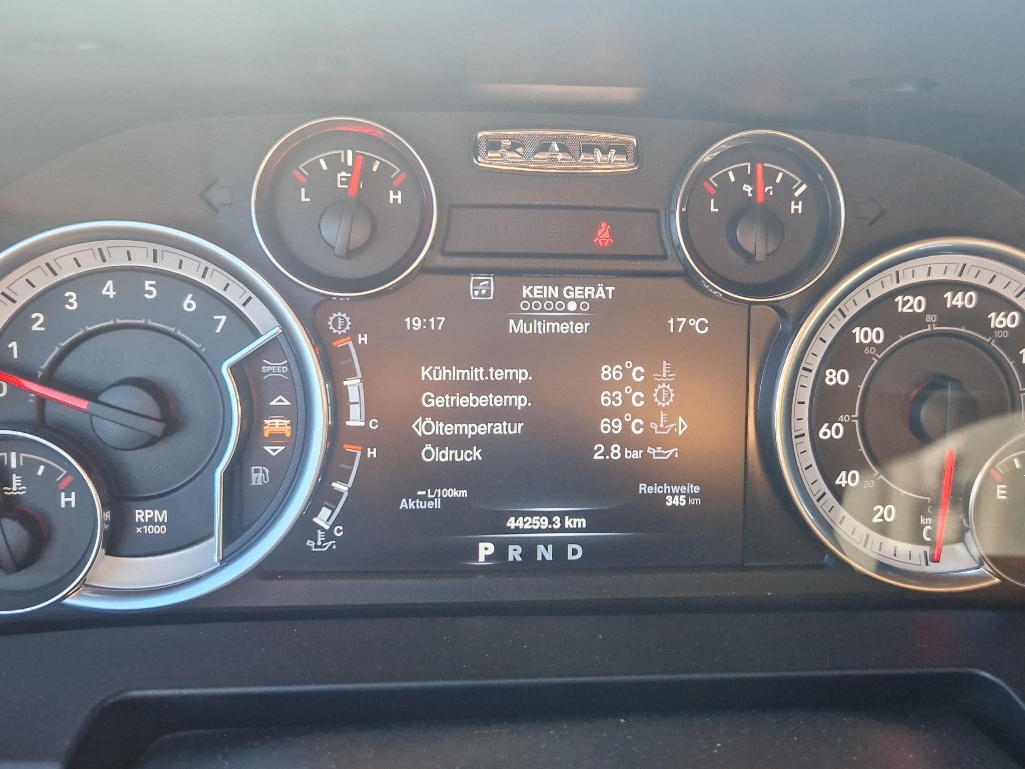 Dodge RAM Classic Mudland Edition (2023) - Photo 4