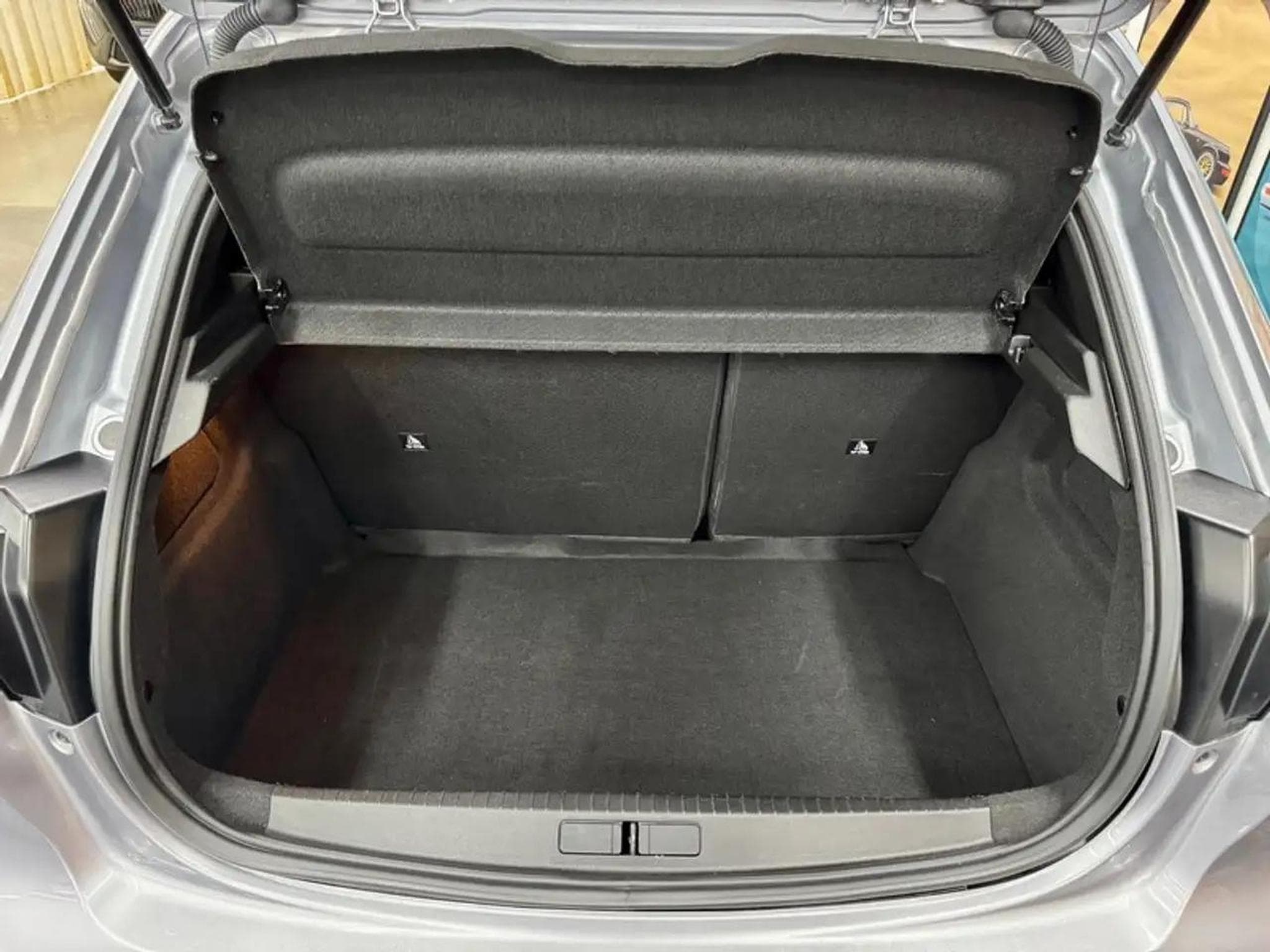 Peugeot 208 (2025) - Photo 7