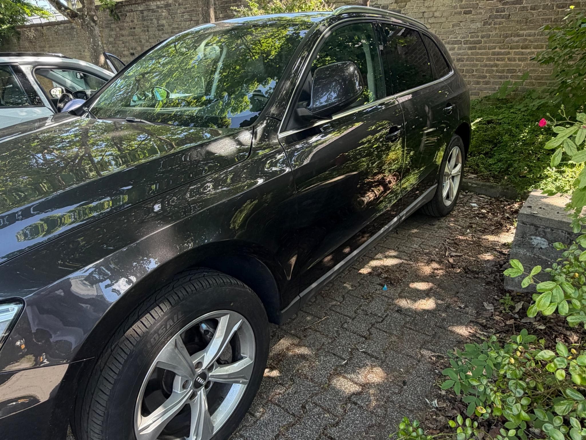 Audi Q5 S-tronic QUATRO (2012) - Photo 3