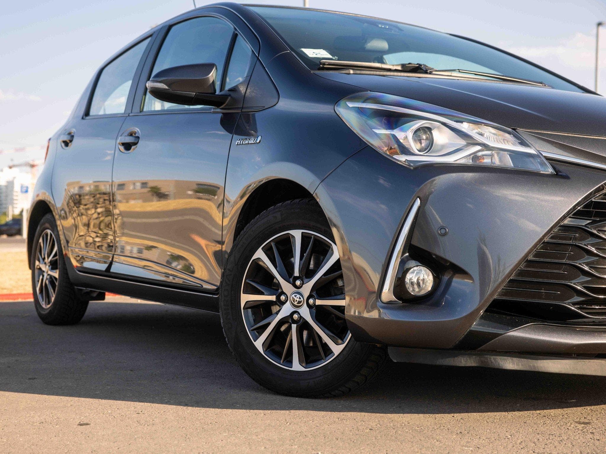 Toyota Yaris 1.5 Hybride e-CVT - Y20 Edition (2019) - Photo 2
