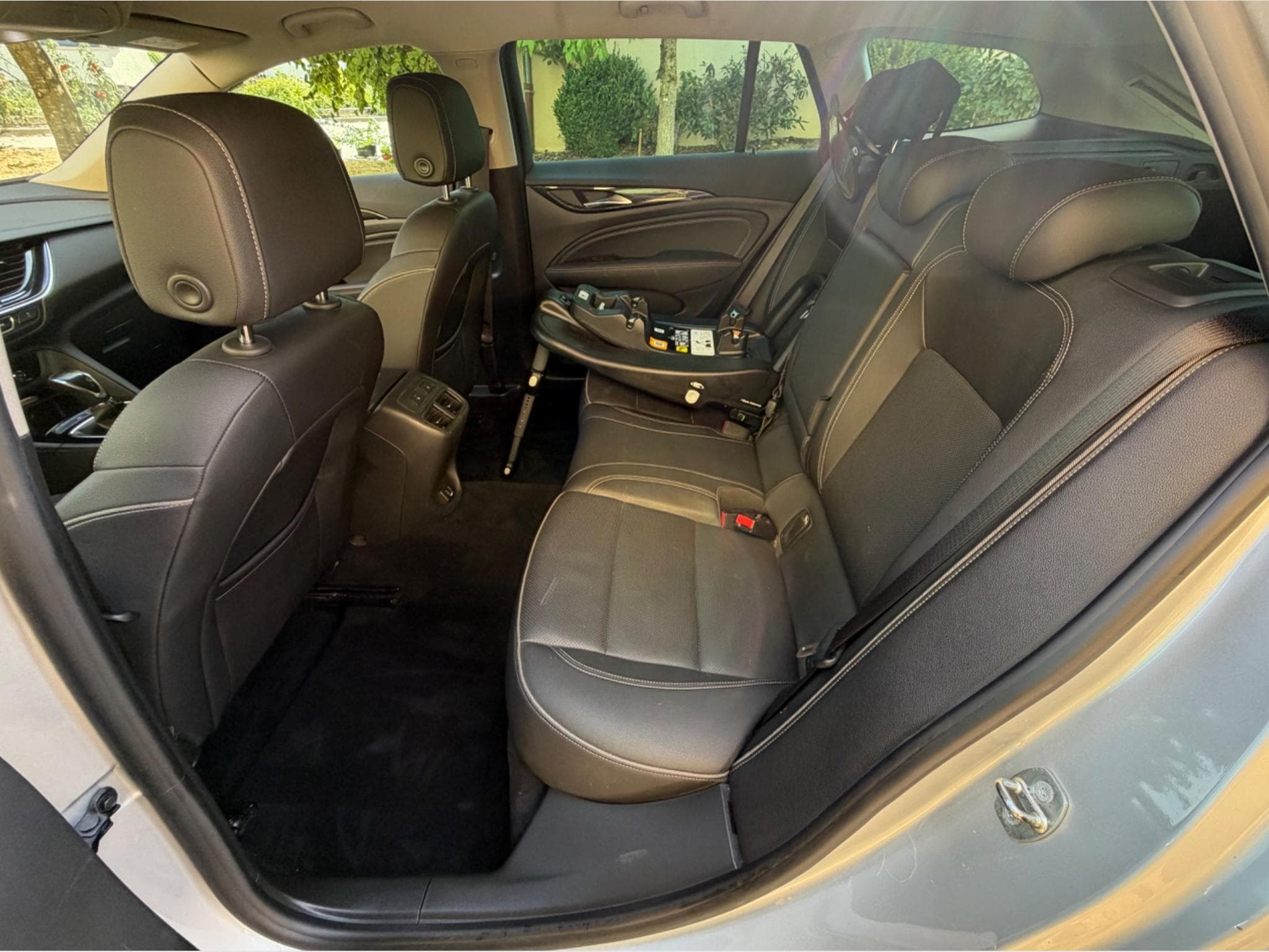 Opel Insignia Exclusive (2018) - Photo 5