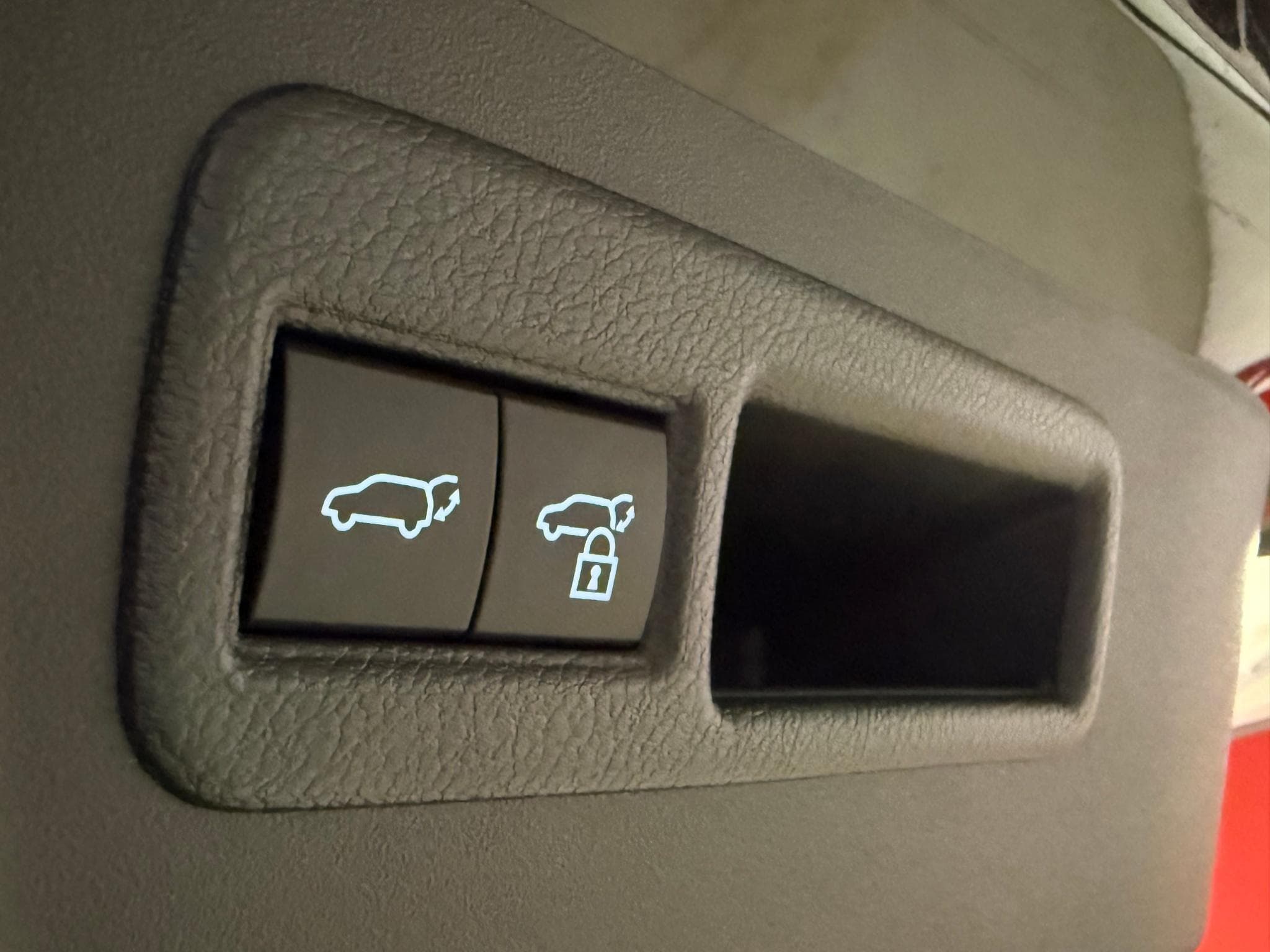 Subaru XT Uncharted 2Excite+ (2026) - Photo 12