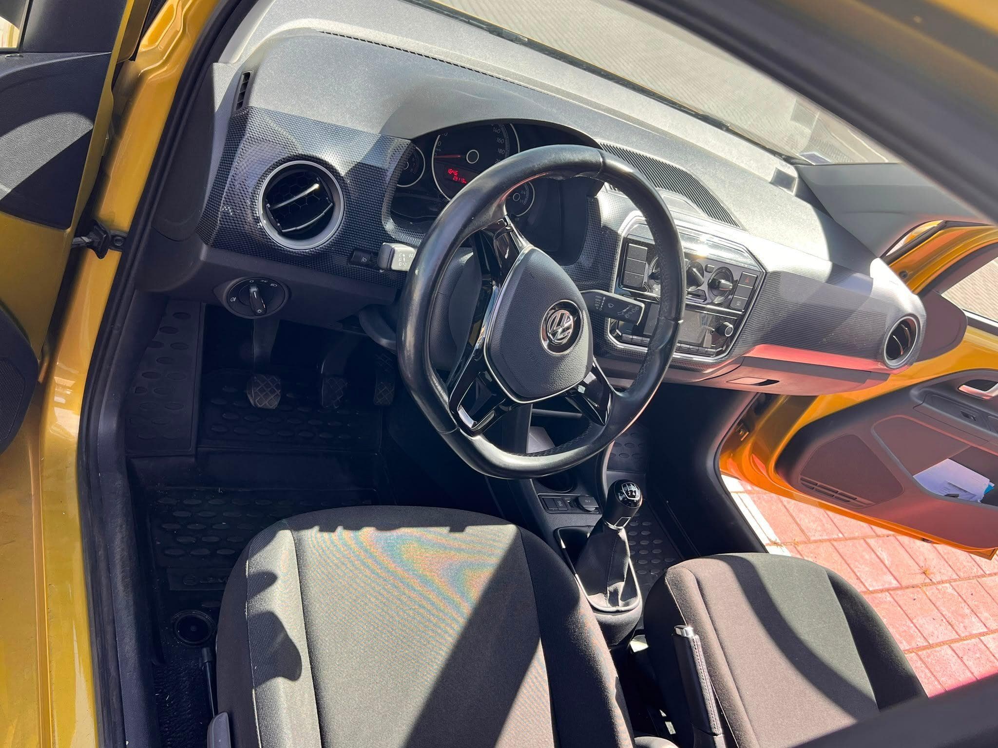VW UP 999CM3 / 44KW (2017) - Photo 11