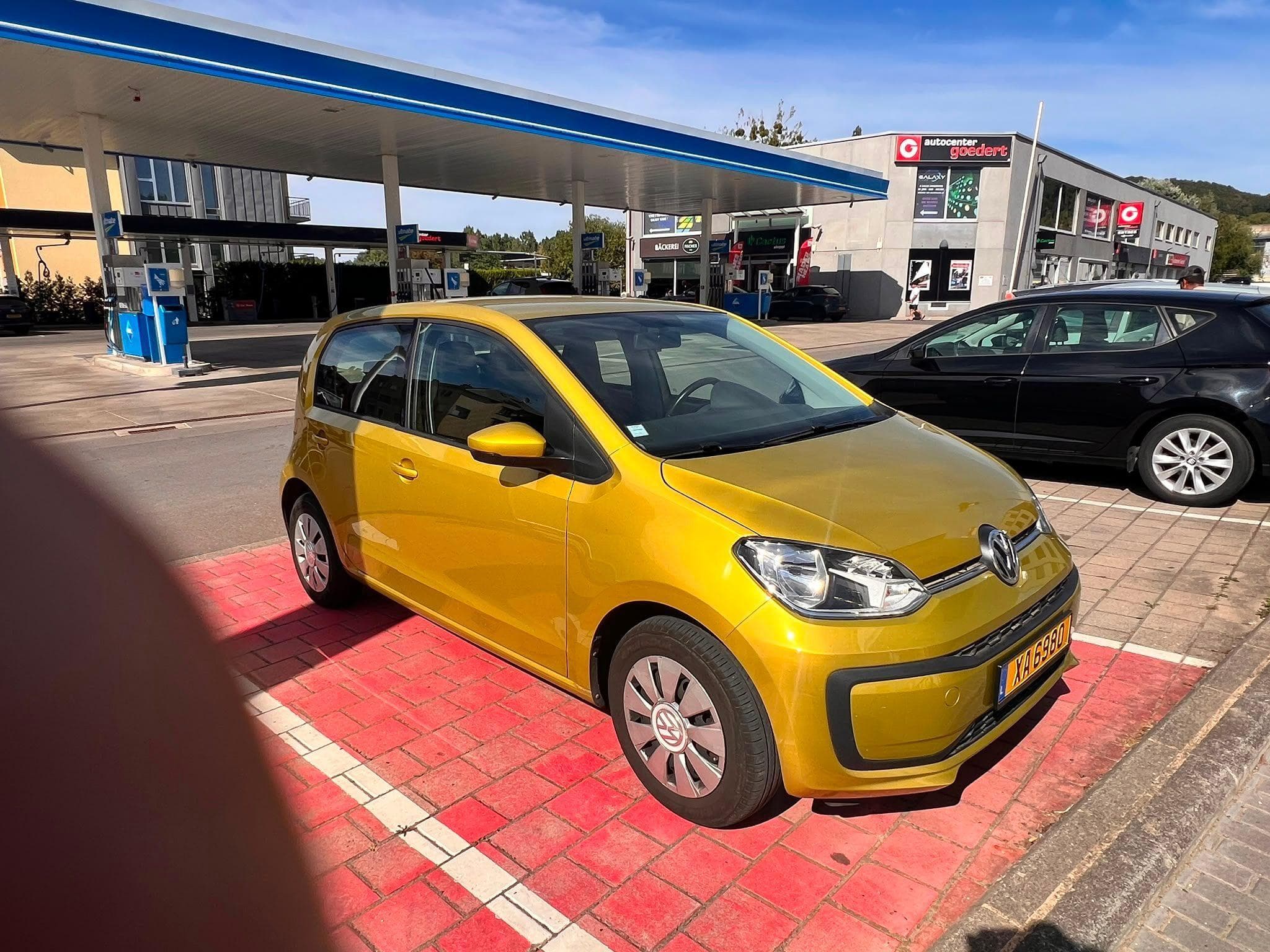 VW UP 999CM3 / 44KW (2017) - Photo 2