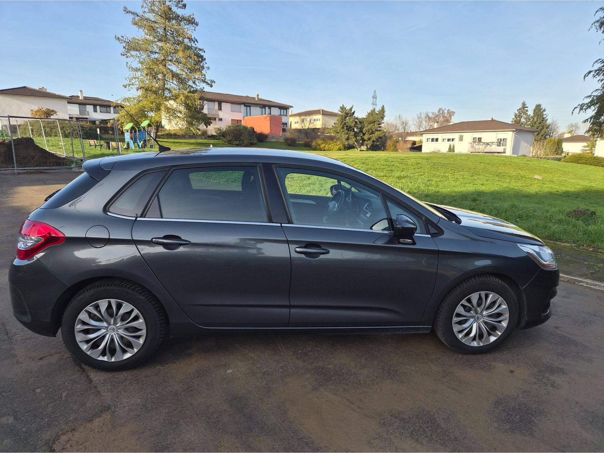 Citroën C4 Exclusive (2012) - Photo 2