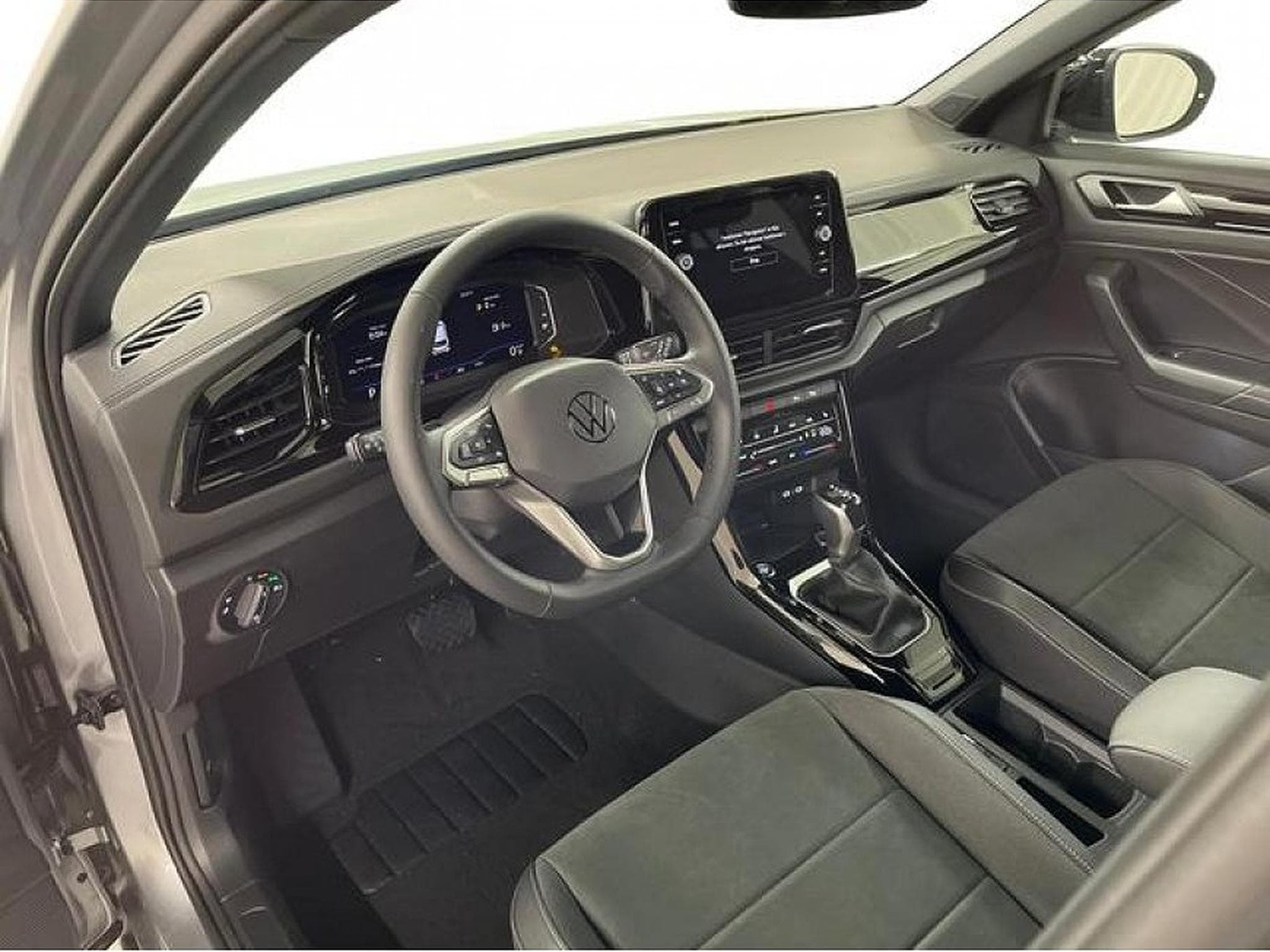 VW T-Roc (2025) - Photo 12