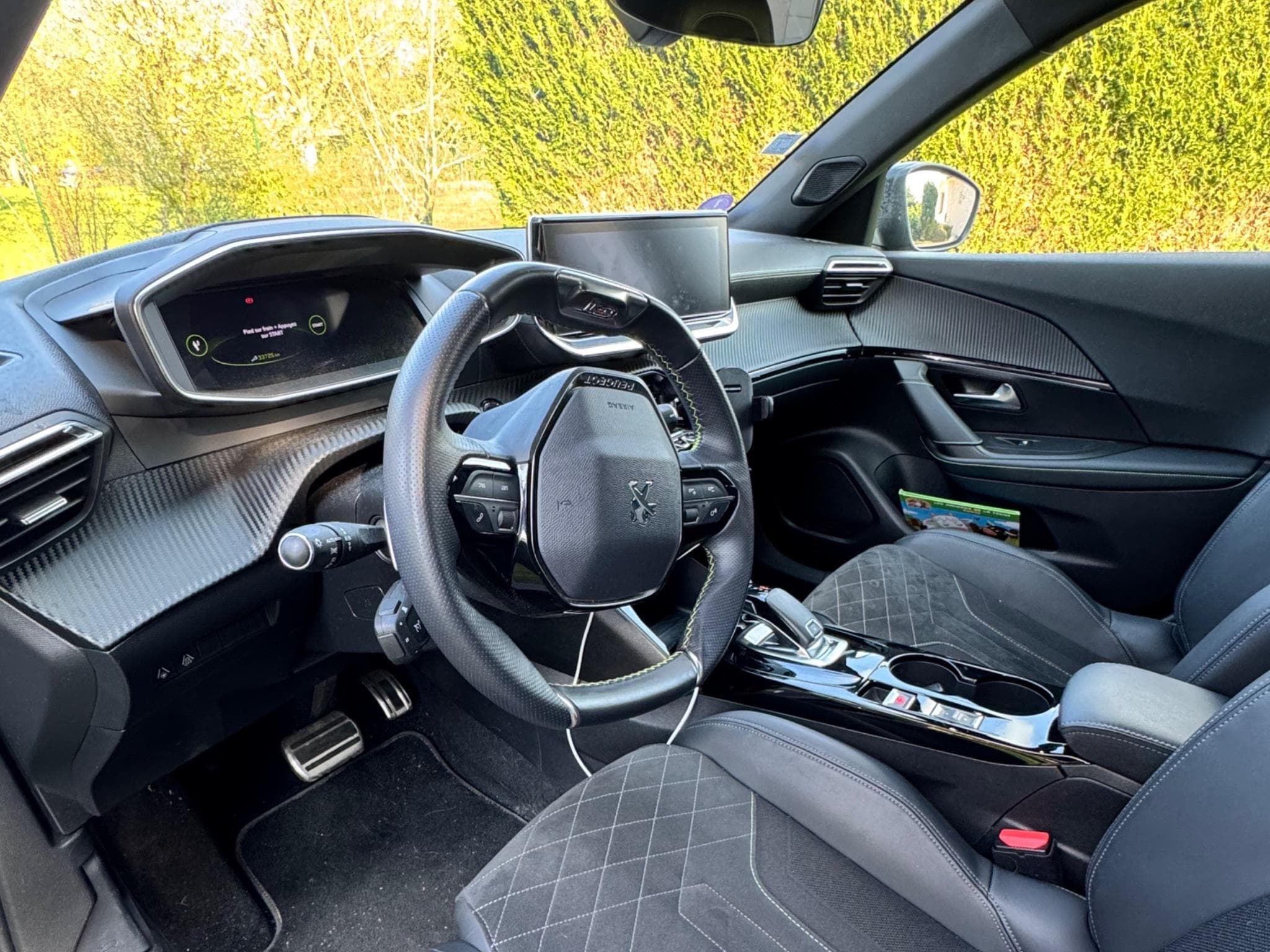 Peugeot 2008 GT (2020) - Foto 9
