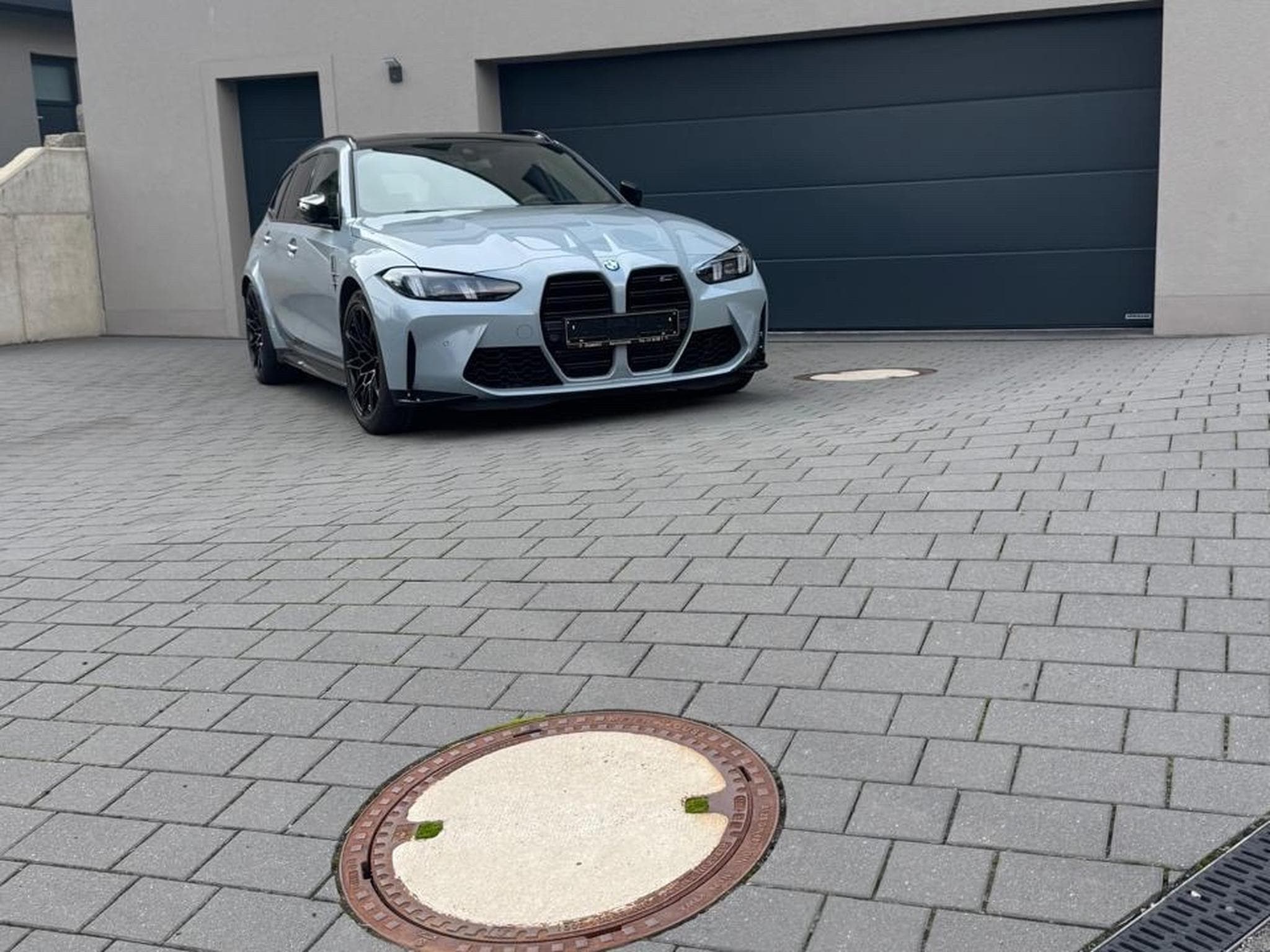 BMW M3 (2024) - Photo 1