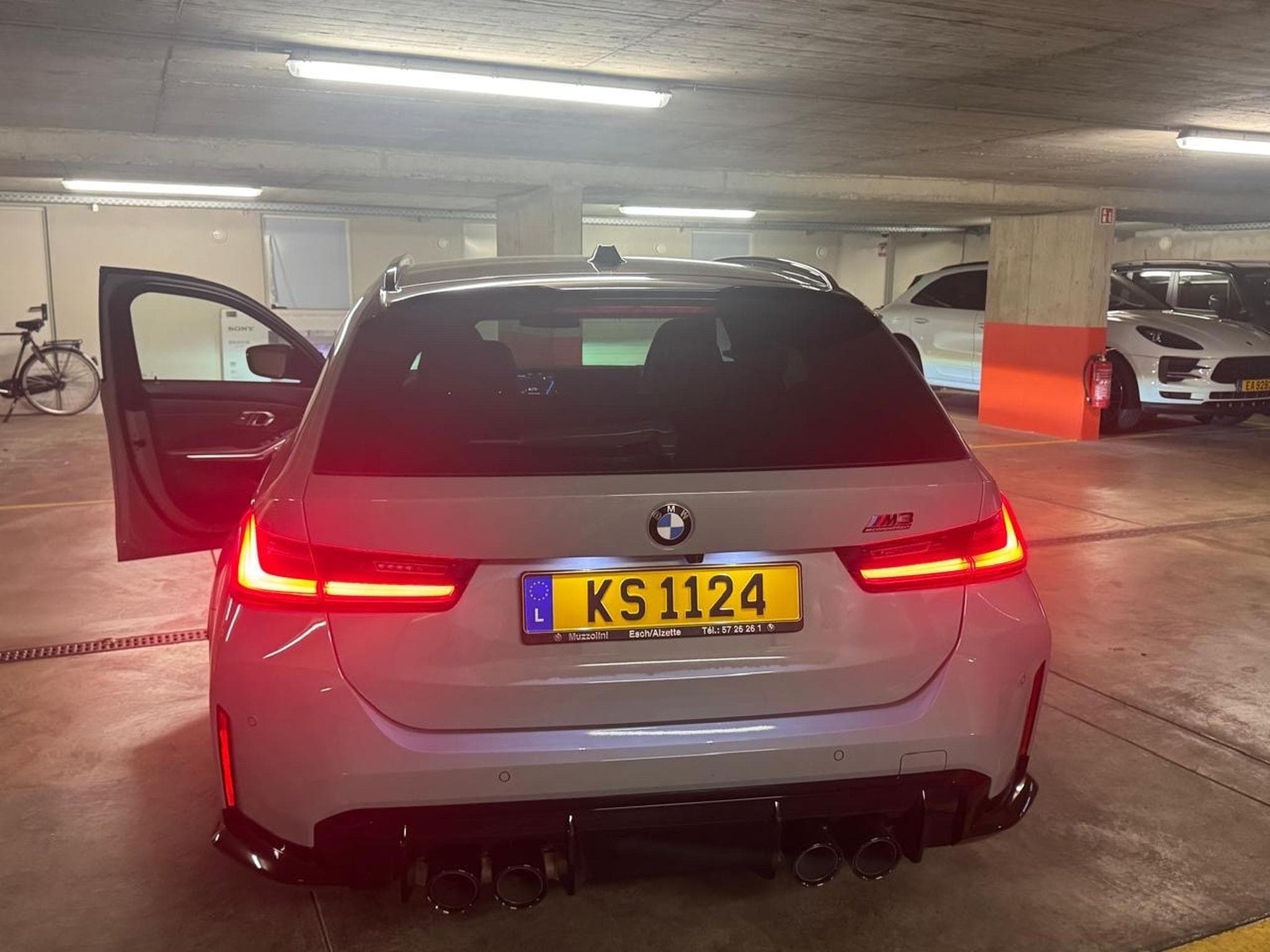 BMW M3 (2024) - Photo 3