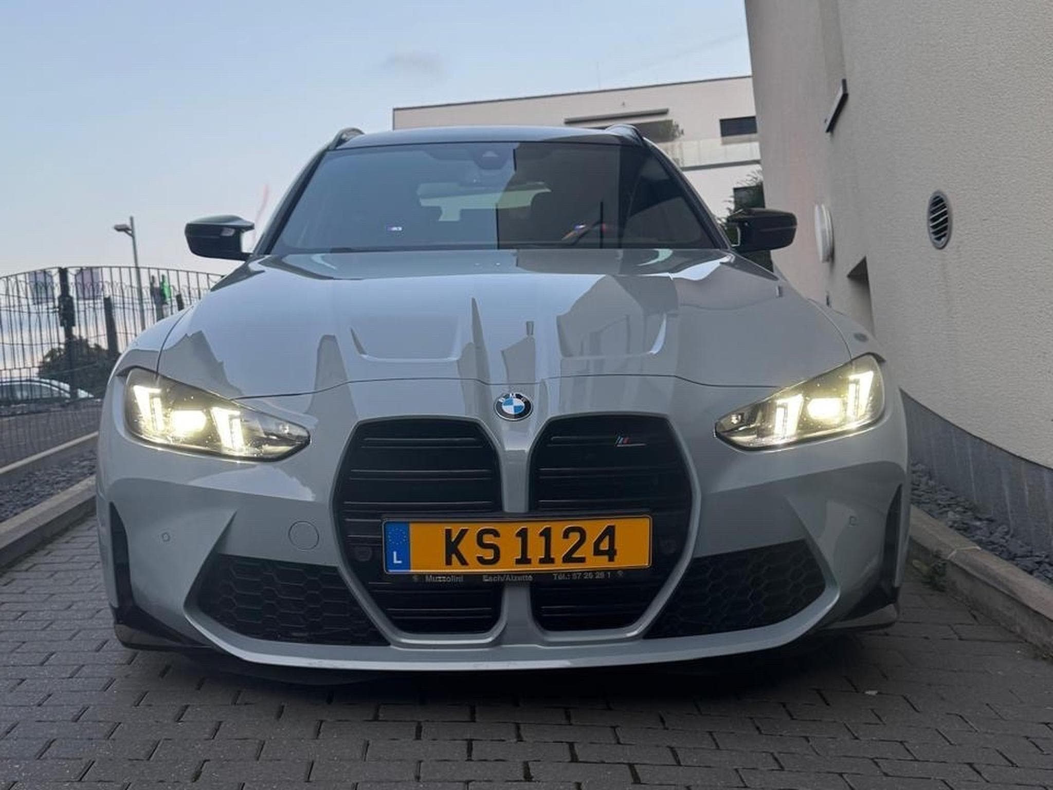BMW M3 (2024) - Photo 4