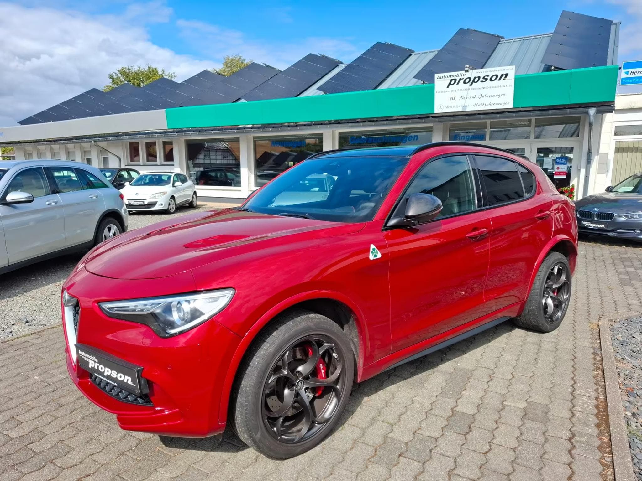 Alfa-Romeo Stelvio Quadrifoglio Q4 PANO SOUND MEMORY NAVI KAM LED (2020) - Photo 1