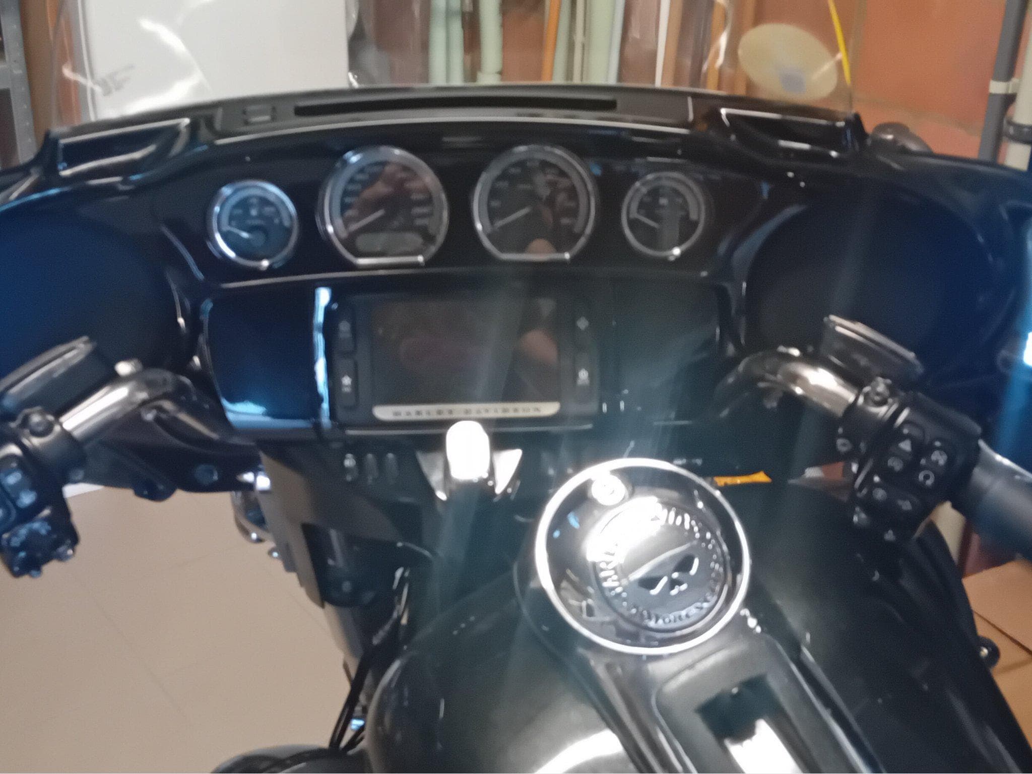 Harley-Davidson Electra Glide Limited Moto avec moteur tournant comme 1horloge (2016) - Foto 2