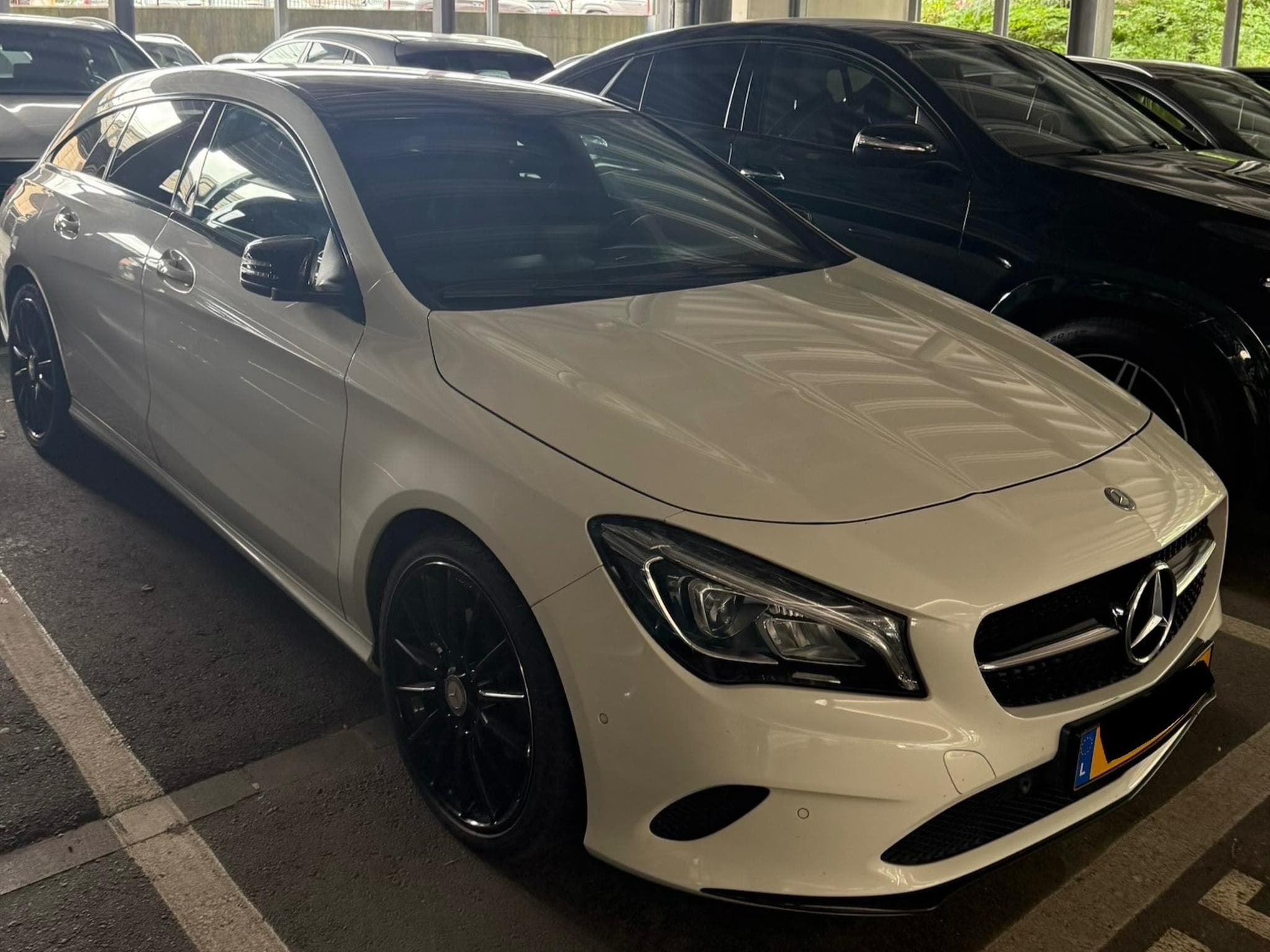 Mercedes CLA 220 7G-DCT URBAN / PROGRESSIVE PACKAGE (2017) - Photo 2