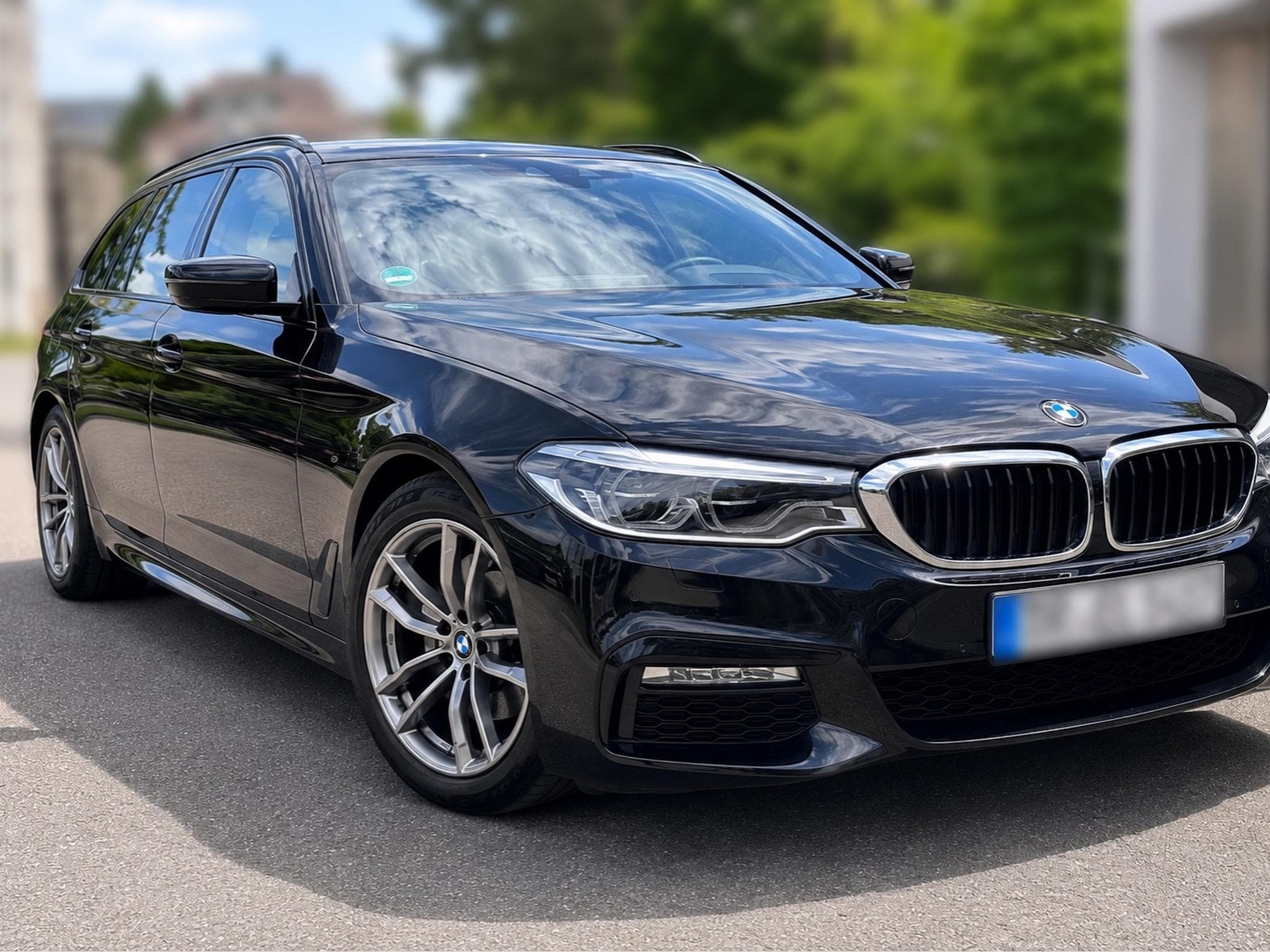 BMW 520 DxDrive (2017) - Photo 1