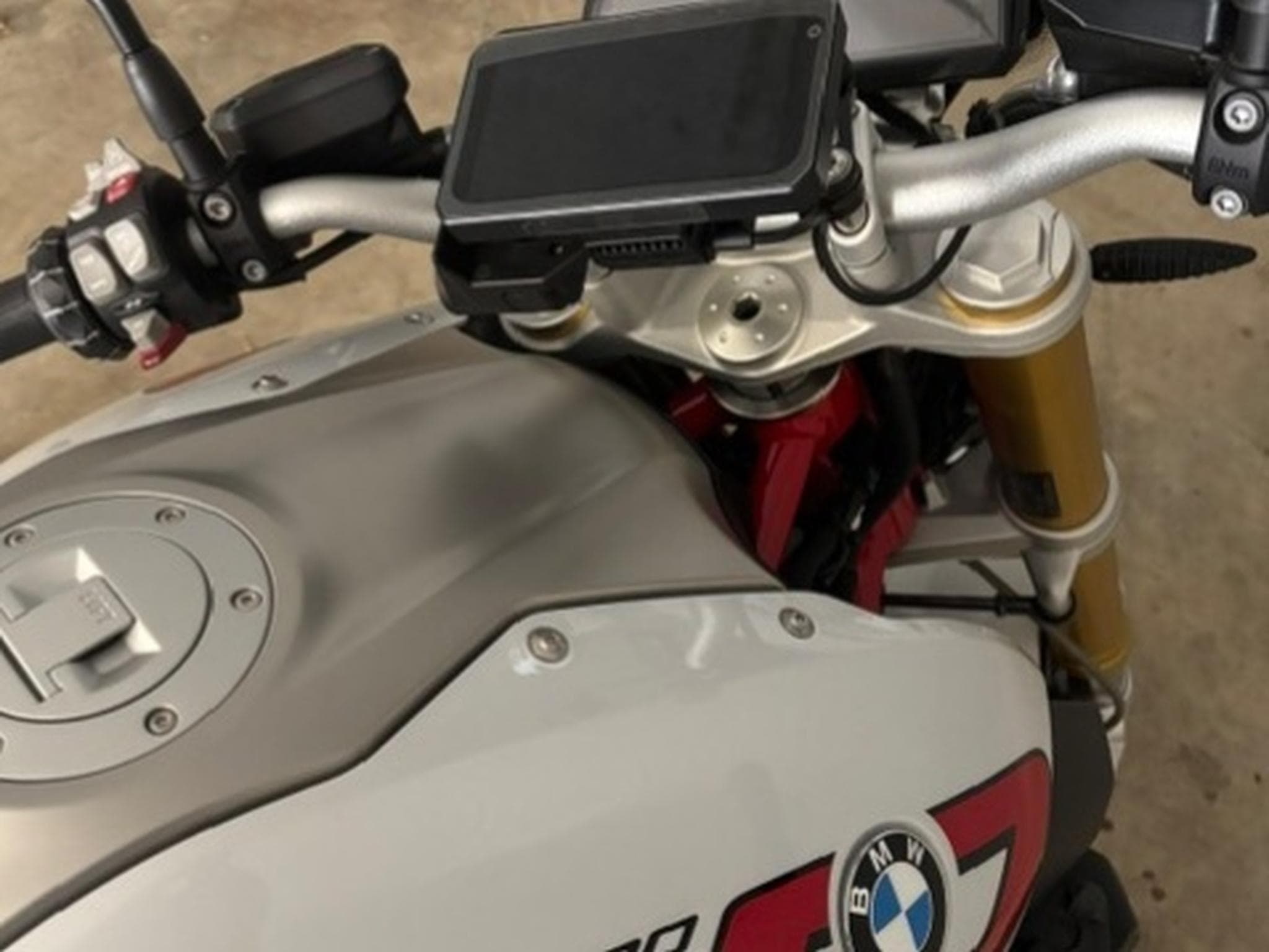 BMW R R1200R (2016) - Photo 1