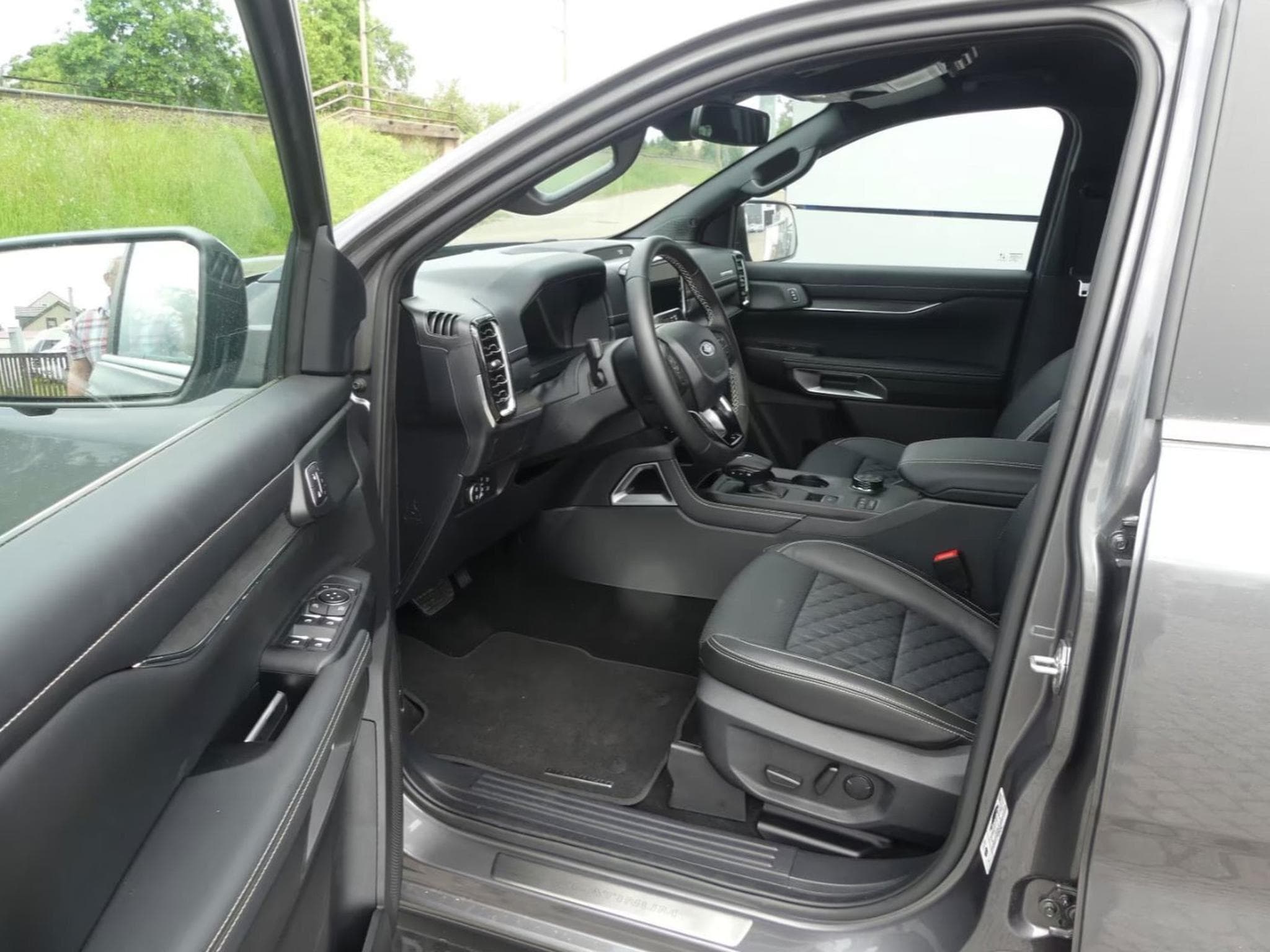 Ford Ranger Platinum 3.0 V6 DIESEL GARANTIE 4 ANS (2025) - Foto 6